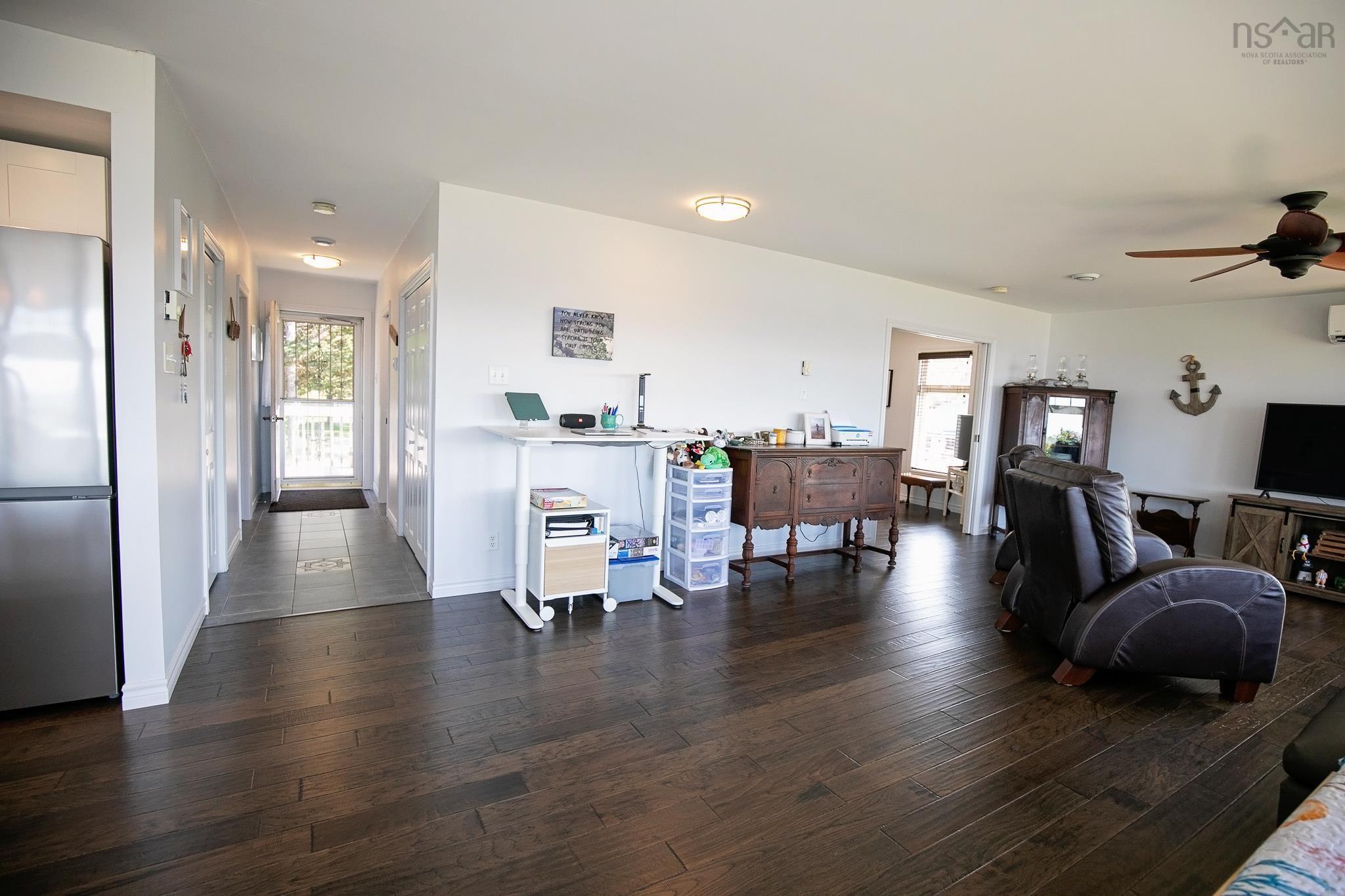 $399,900.00: 14 Roy Haines Lane, Amherst Shore