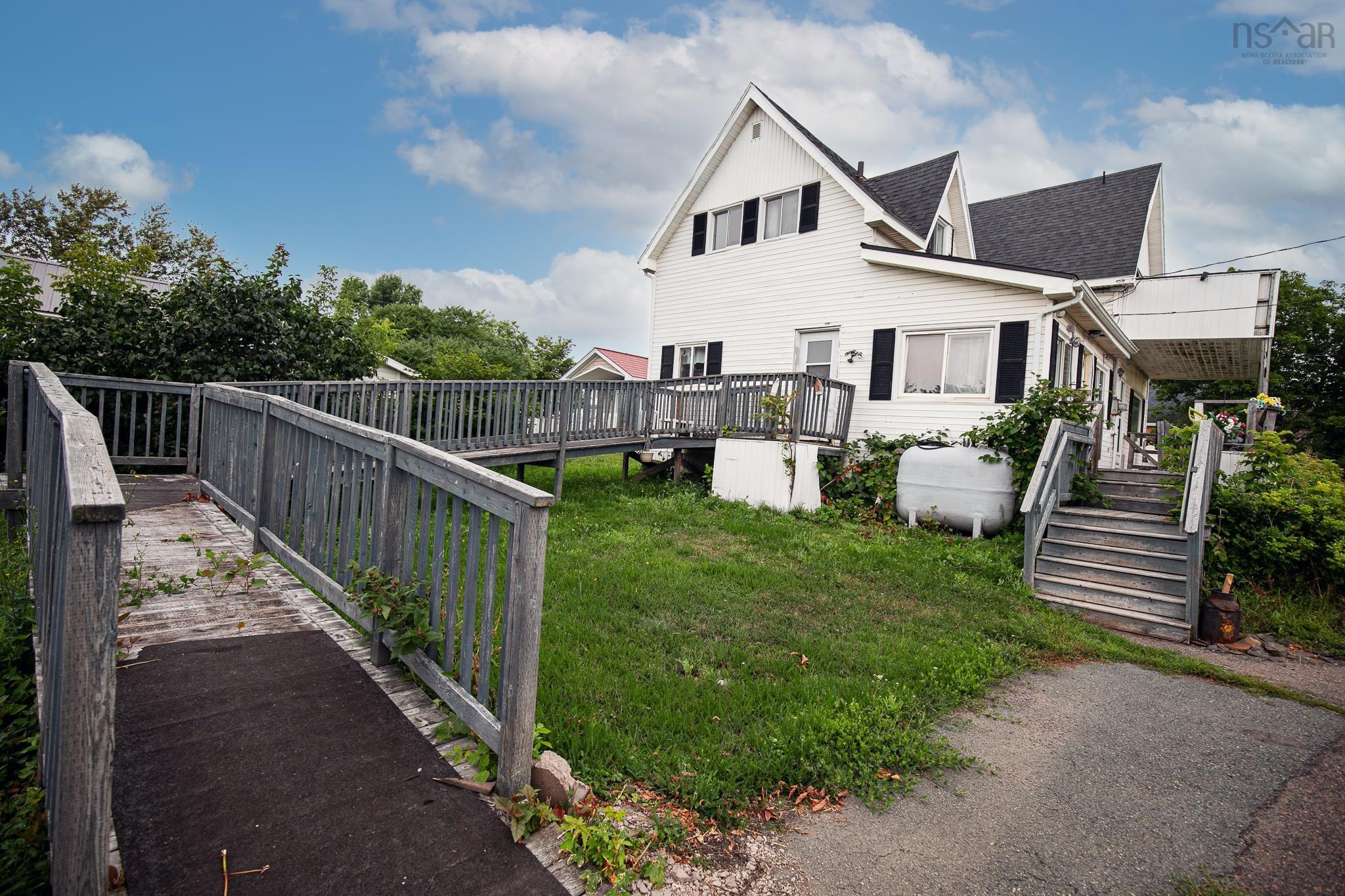 $249,900.00: 10307 Durham Street, Pugwash