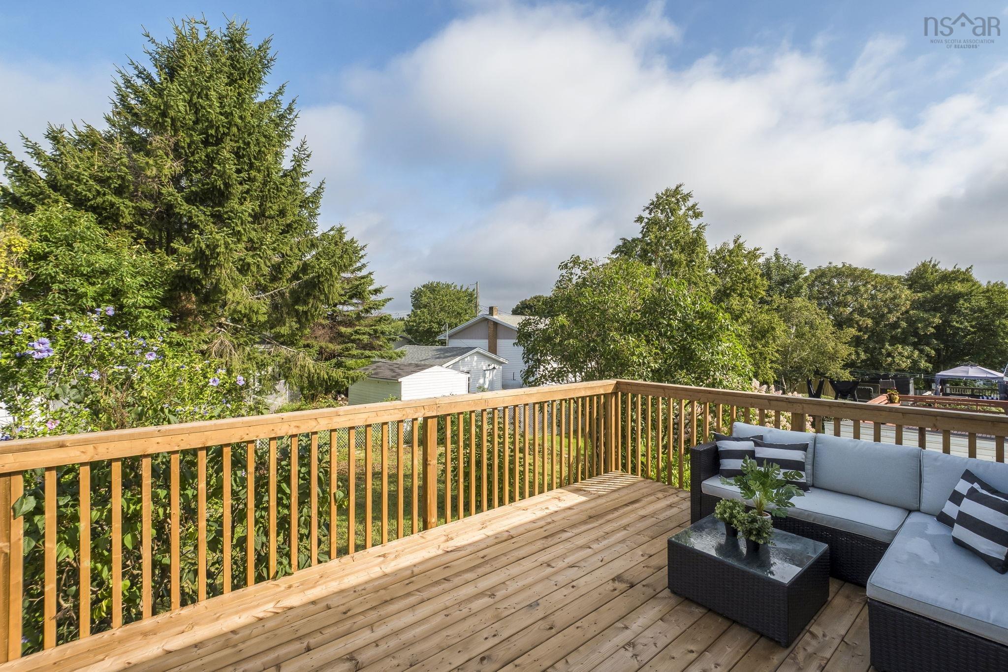 $549,900.00: 24 Gander Avenue, Lake Loon