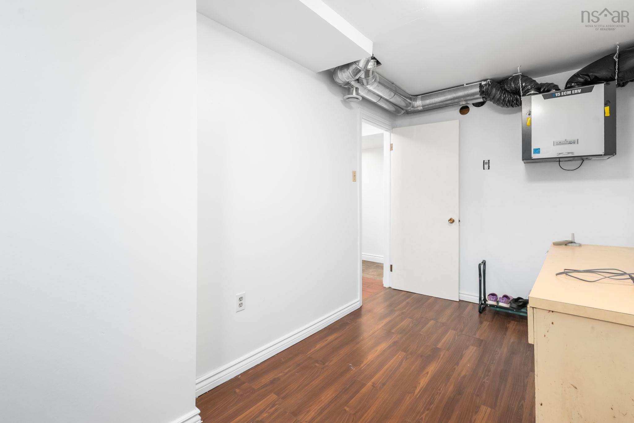 $599,900.00: 42 Spring Avenue Avenue, Dartmouth