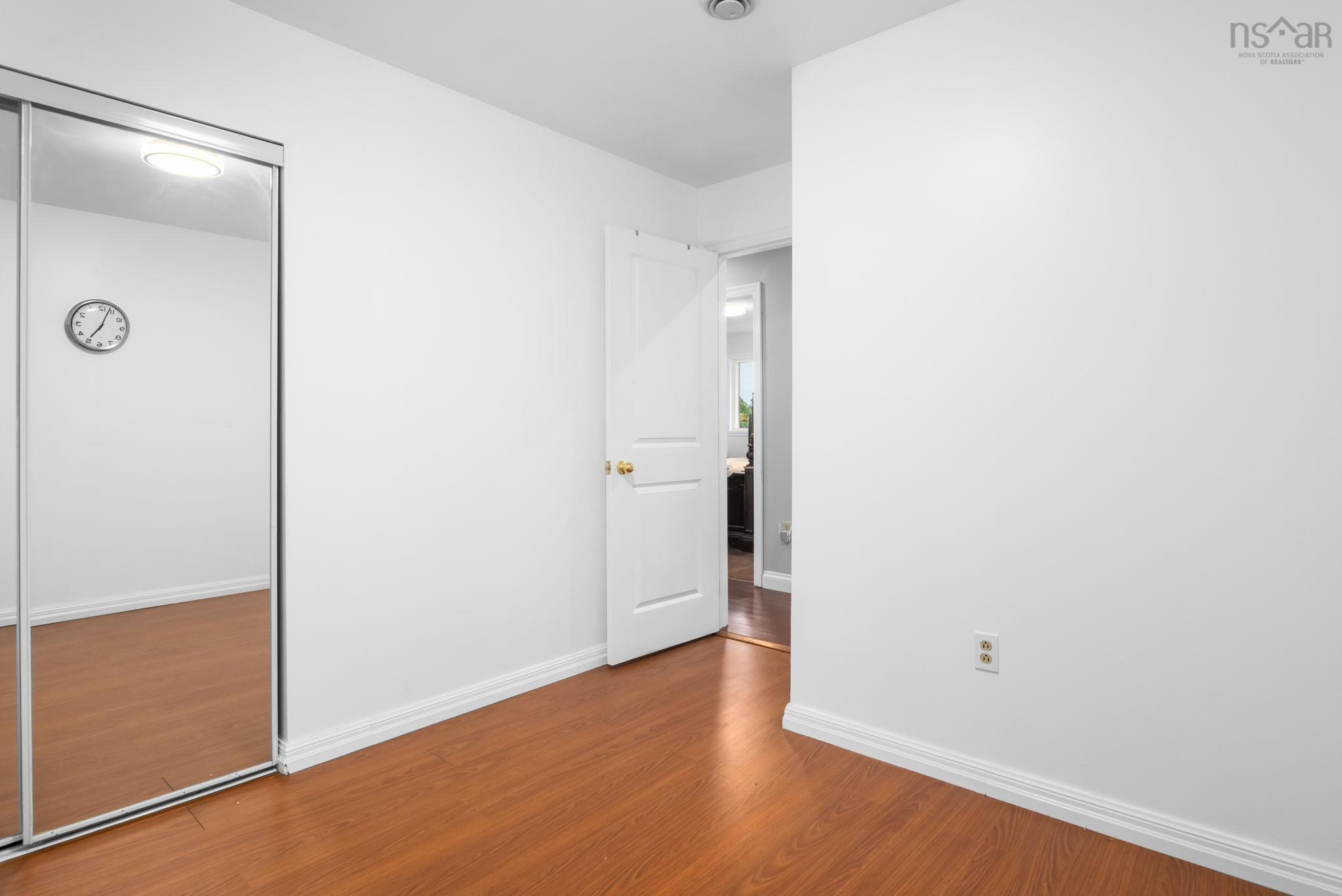 $599,900.00: 42 Spring Avenue Avenue, Dartmouth