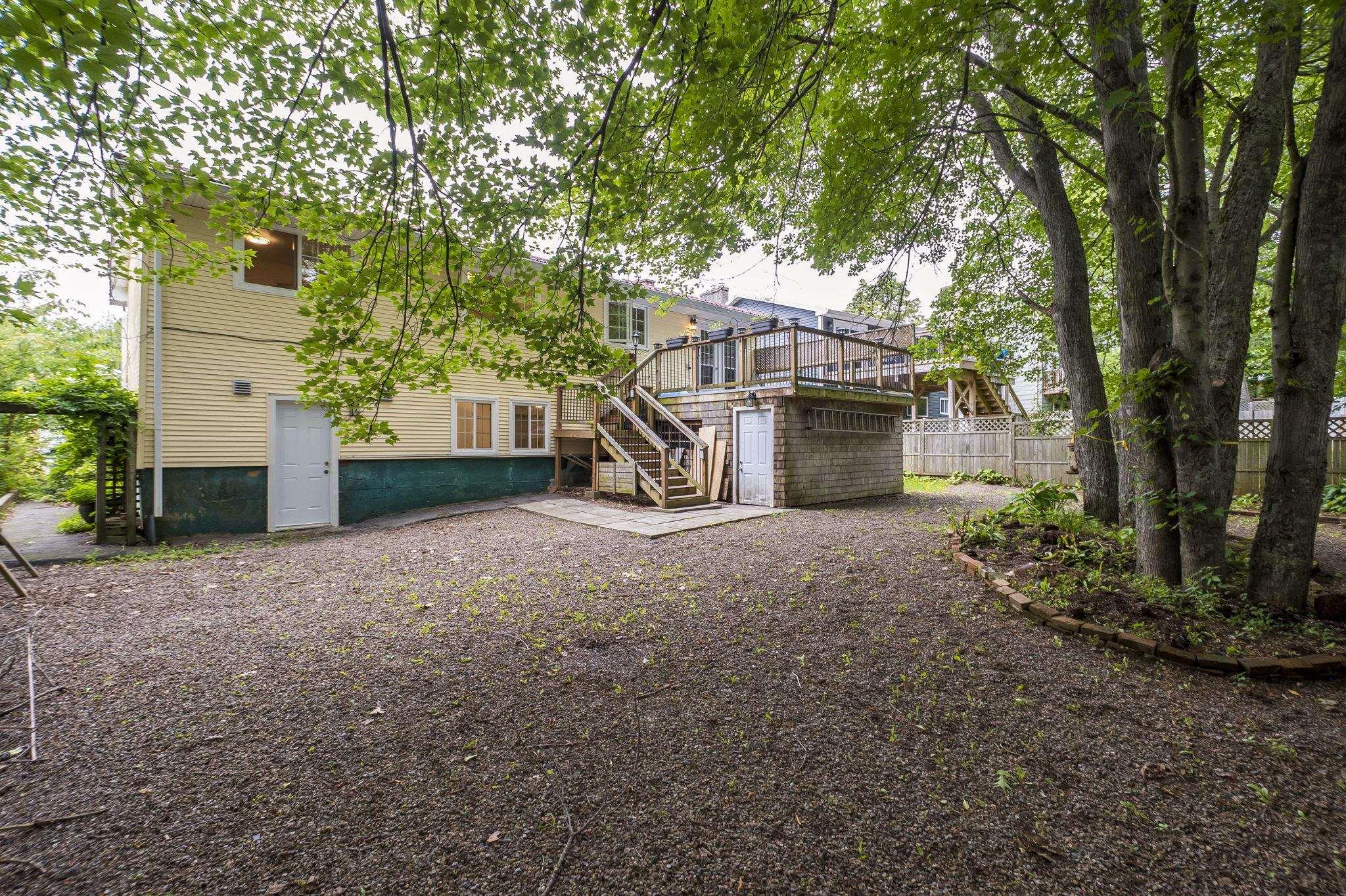 $599,900.00: 42 Spring Avenue Avenue, Dartmouth