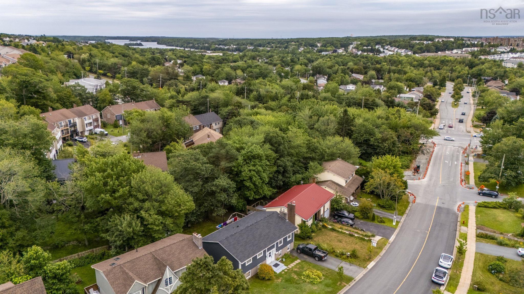 $599,900.00: 42 Spring Avenue Avenue, Dartmouth