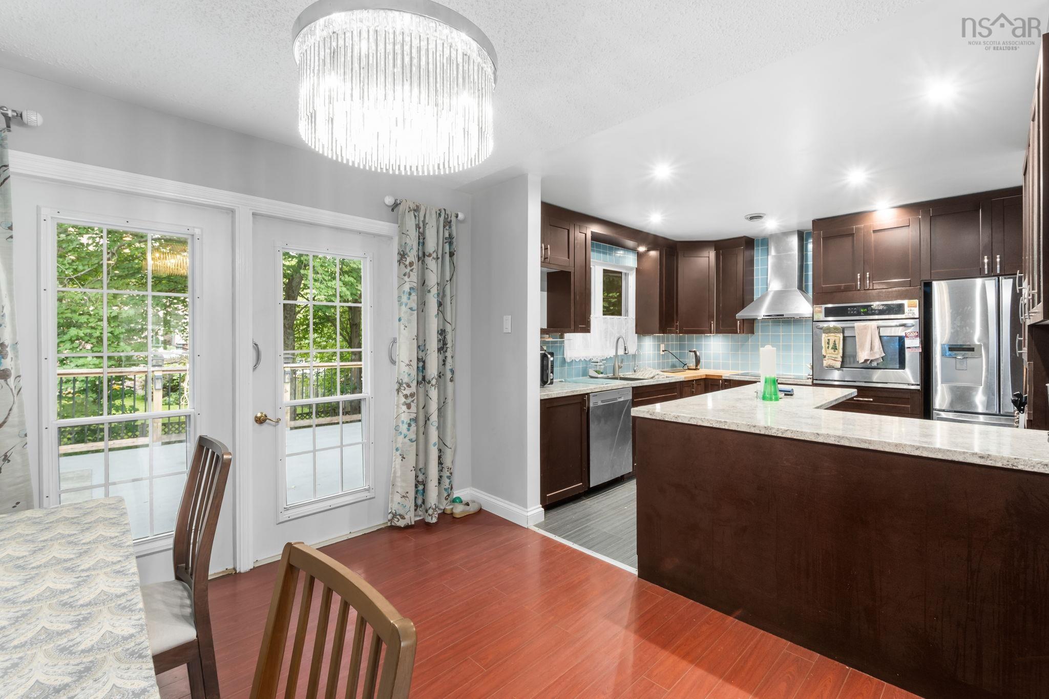 $599,900.00: 42 Spring Avenue Avenue, Dartmouth