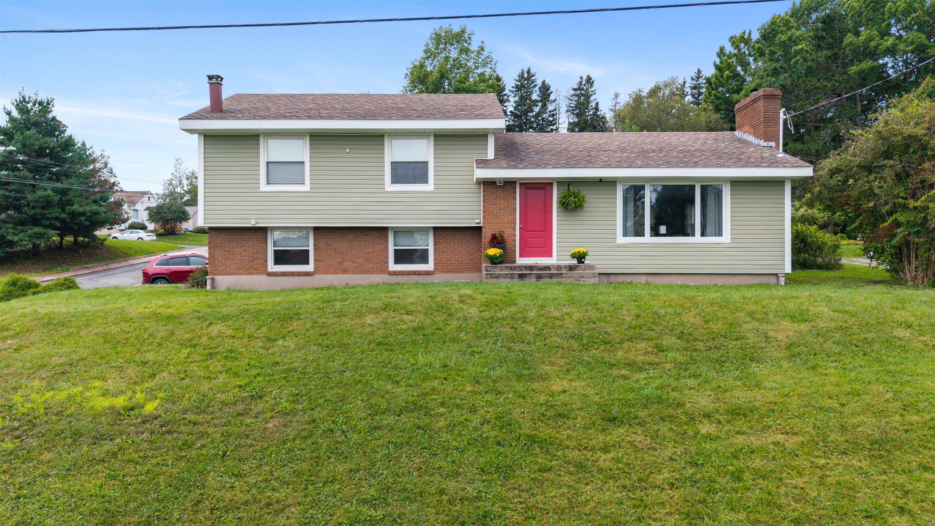 $369,900.00: 193 Willow Avenue, New Glasgow
