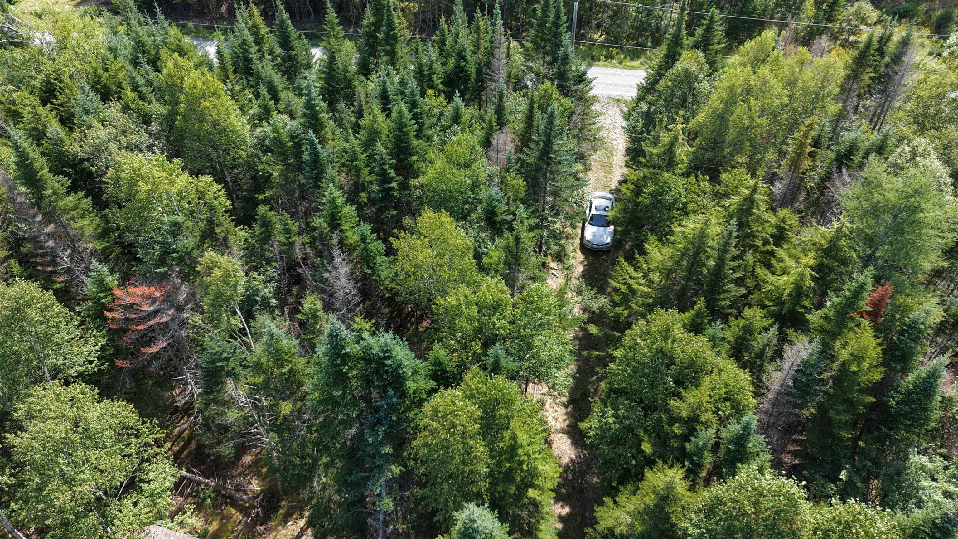 $90,000.00: Lot Macs Lane, Eden Lake