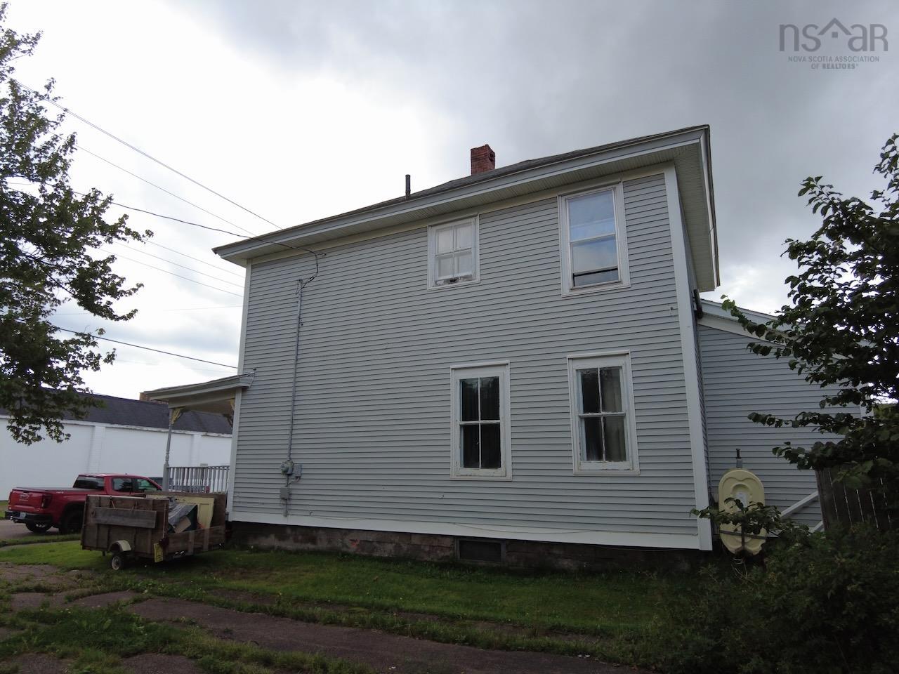 $134,700.00: 54 Prince Arthur Street, Amherst