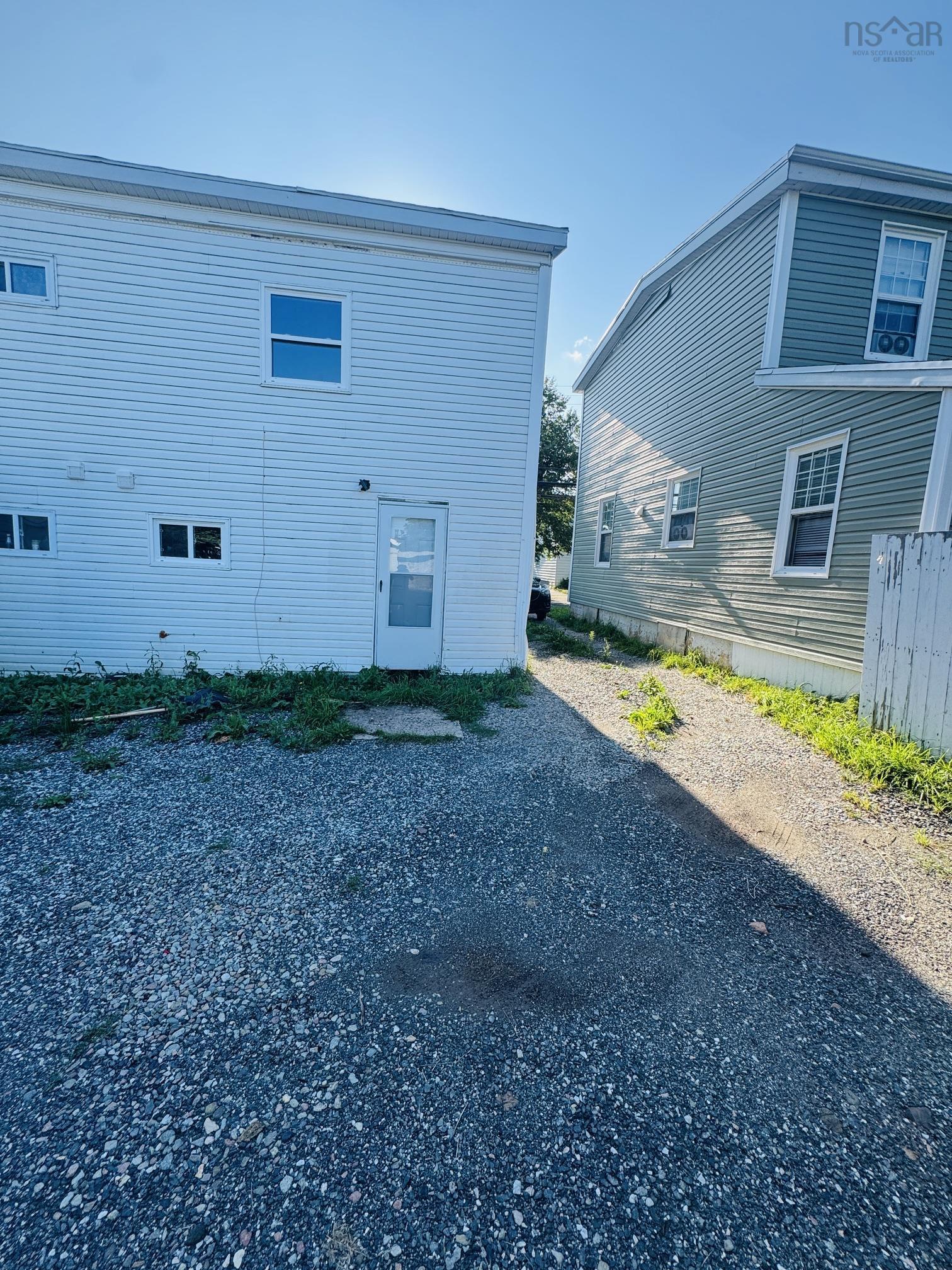 $275,000.00: 266-268 Lingan Road, Whitney Pier