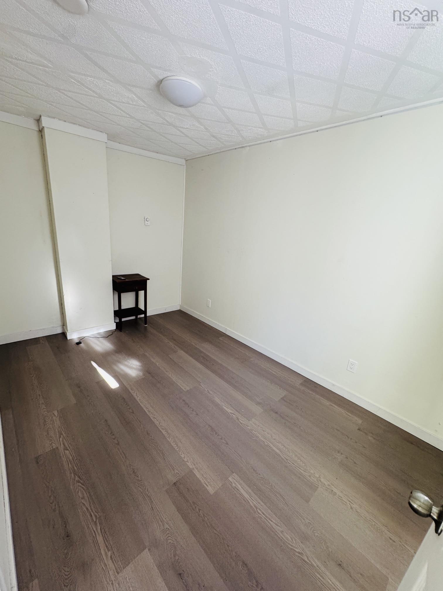$275,000.00: 266-268 Lingan Road, Whitney Pier
