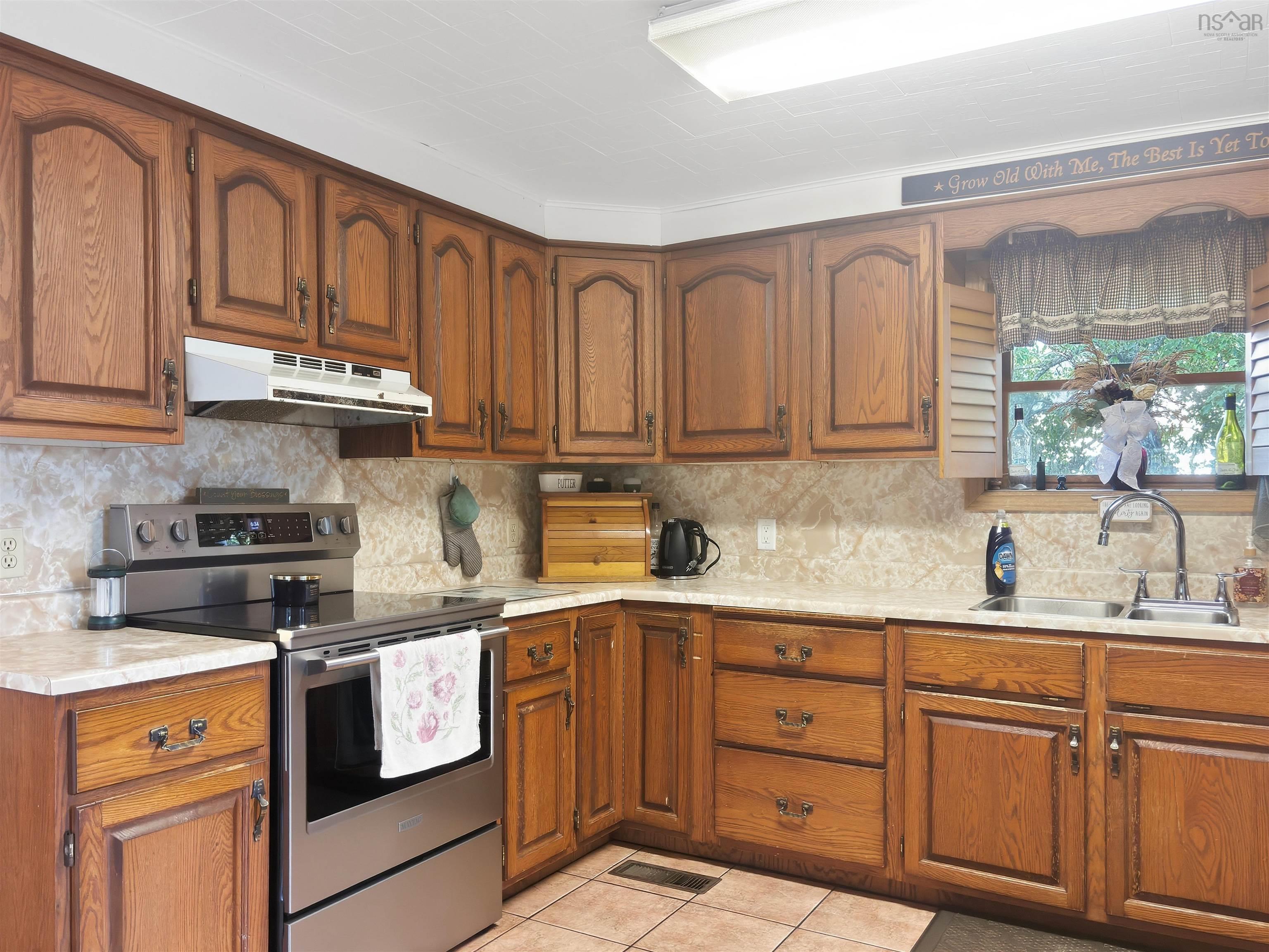 $309,900.00: 61 Jenks Avenue, Parrsboro