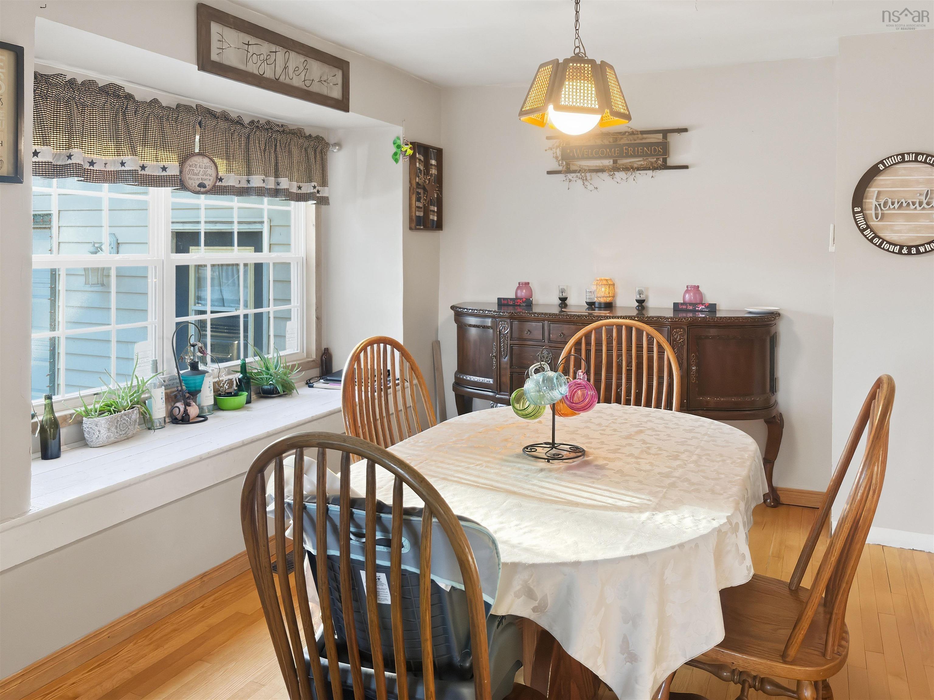 $309,900.00: 61 Jenks Avenue, Parrsboro