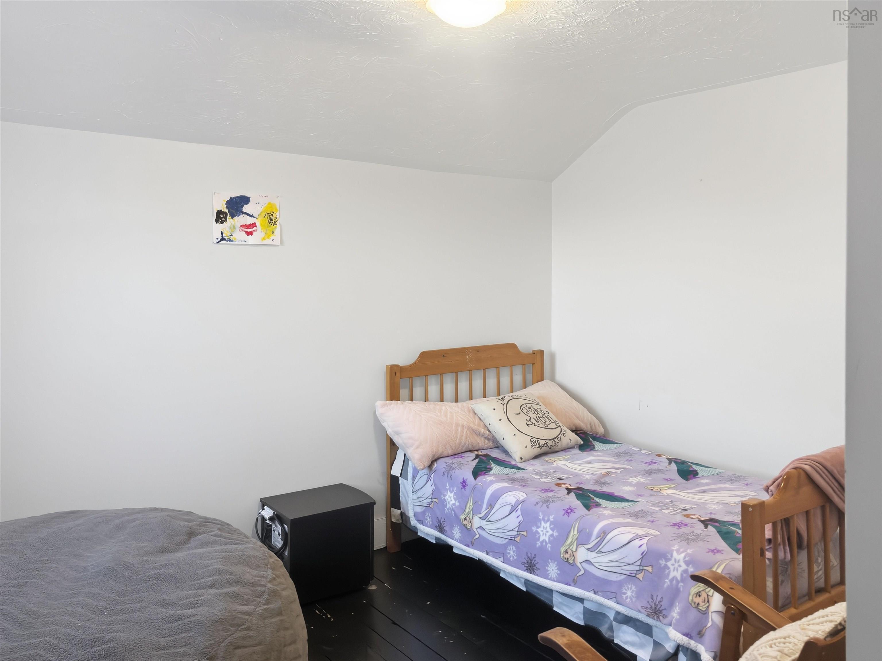 $309,900.00: 61 Jenks Avenue, Parrsboro