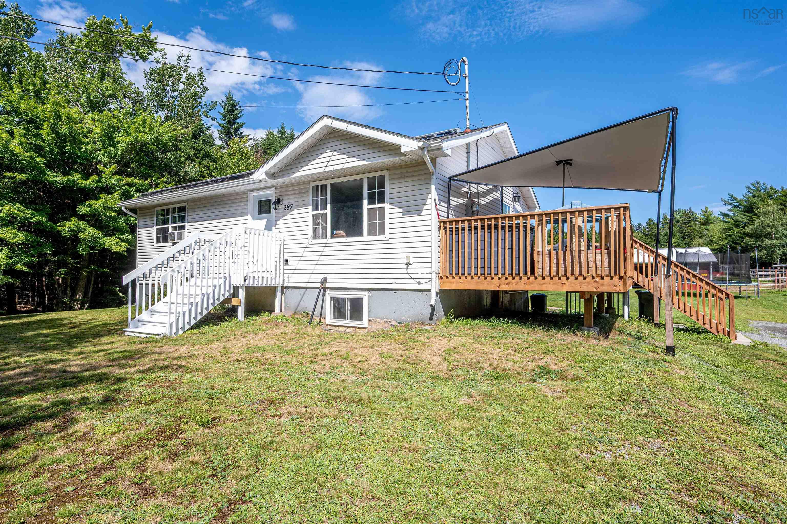 $749,900.00: 287 Highway 1, Mount Uniacke