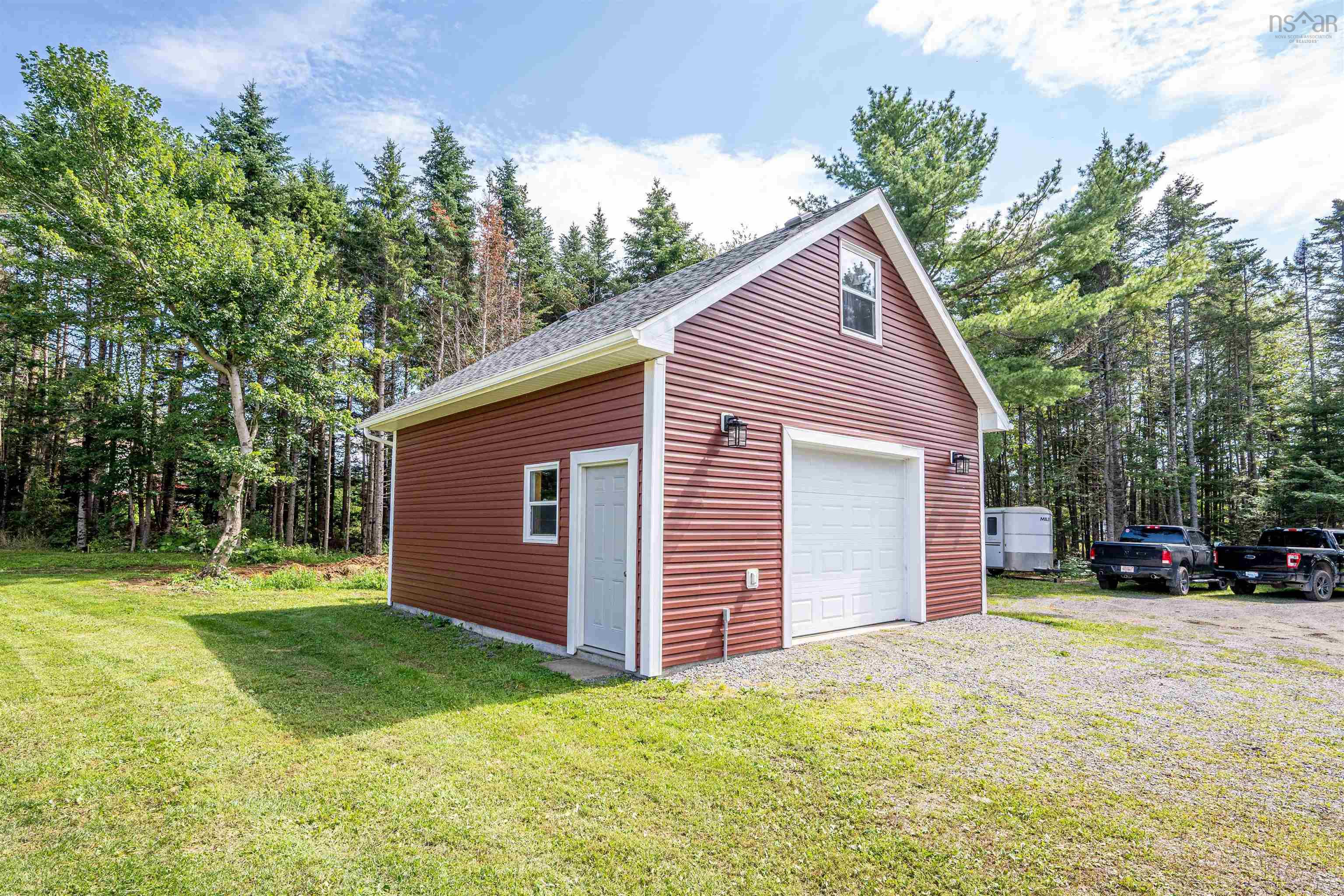 $749,900.00: 287 Highway 1, Mount Uniacke