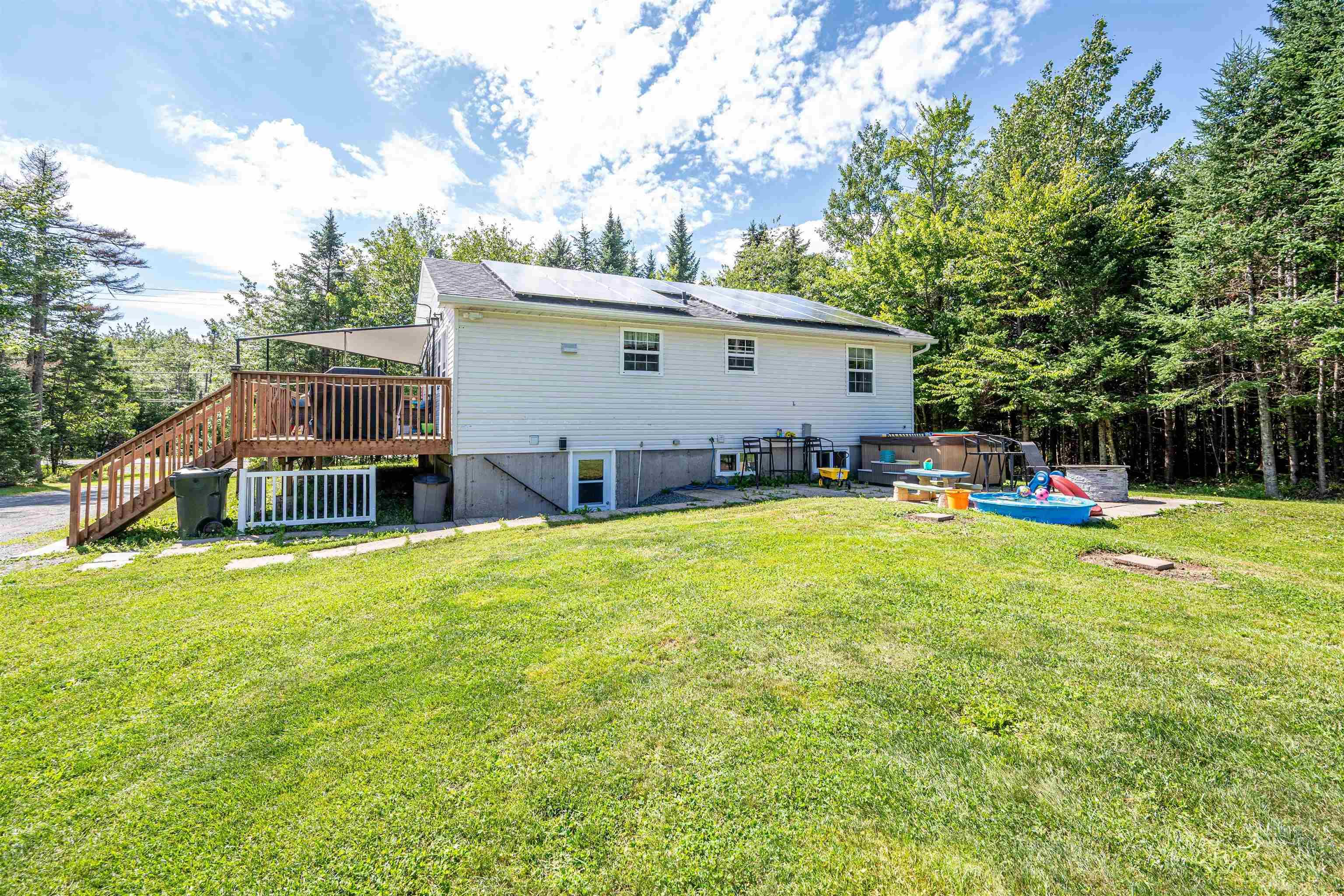 $749,900.00: 287 Highway 1, Mount Uniacke