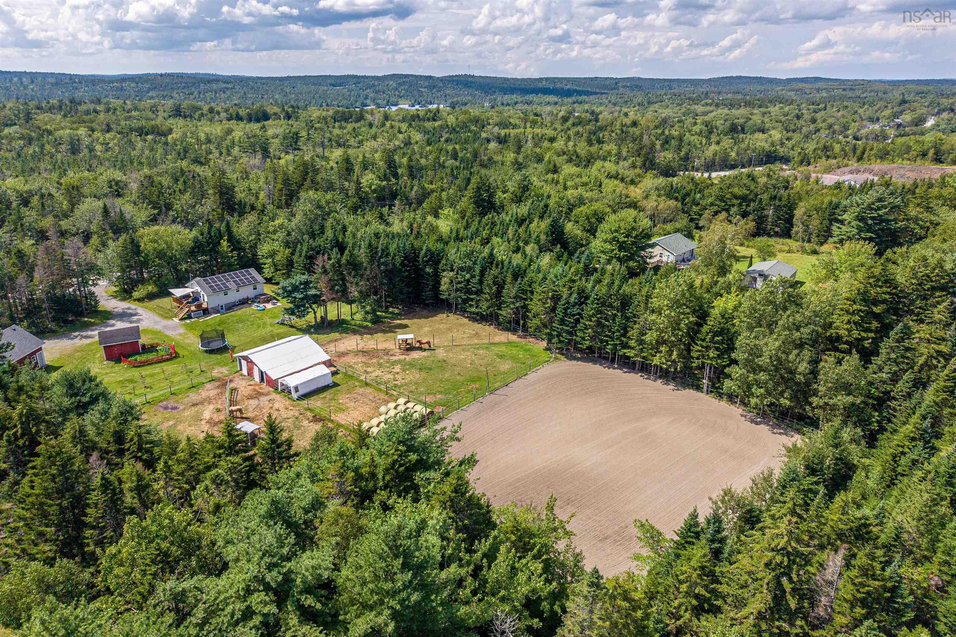 $749,900.00: 287 Highway 1, Mount Uniacke
