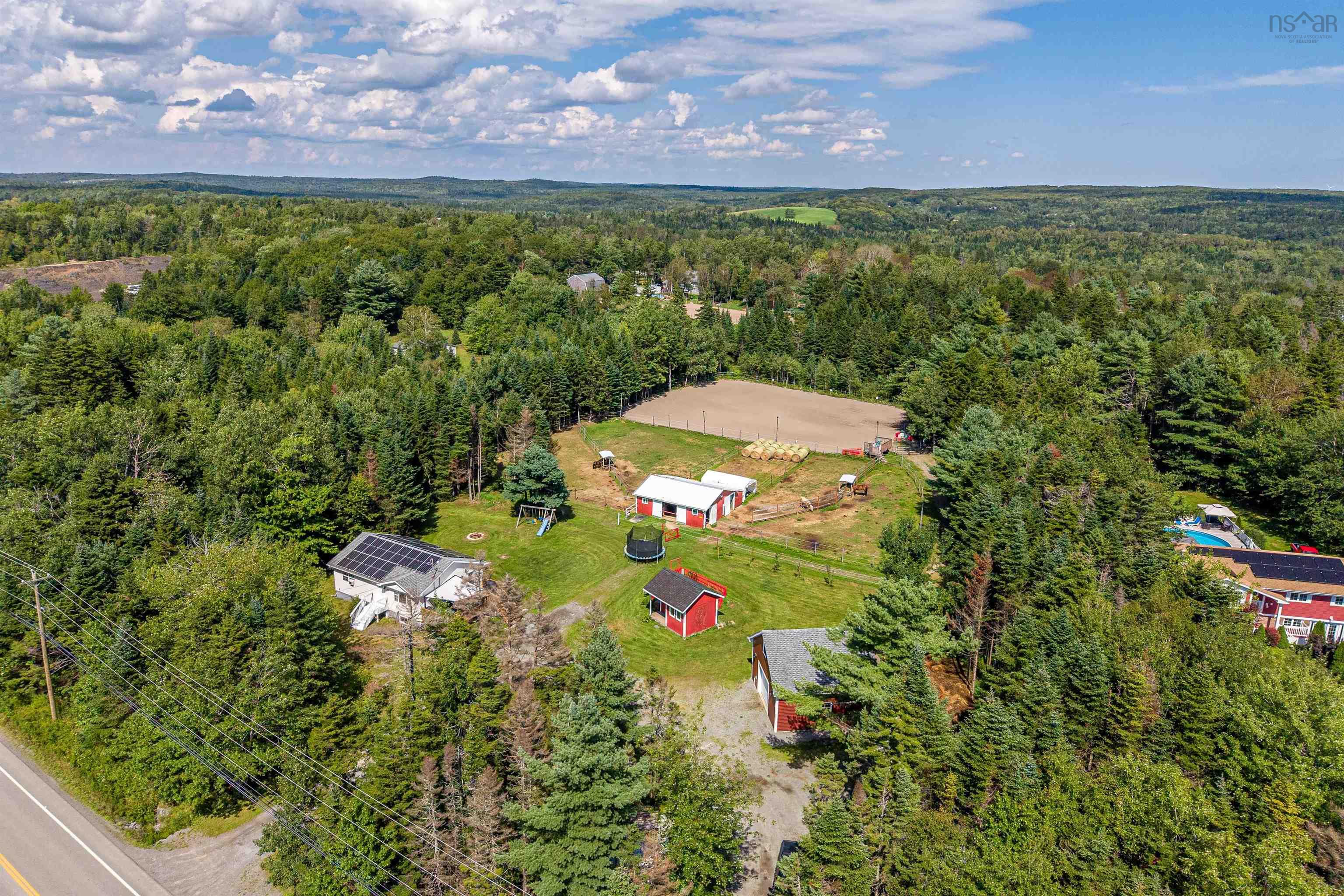 $749,900.00: 287 Highway 1, Mount Uniacke