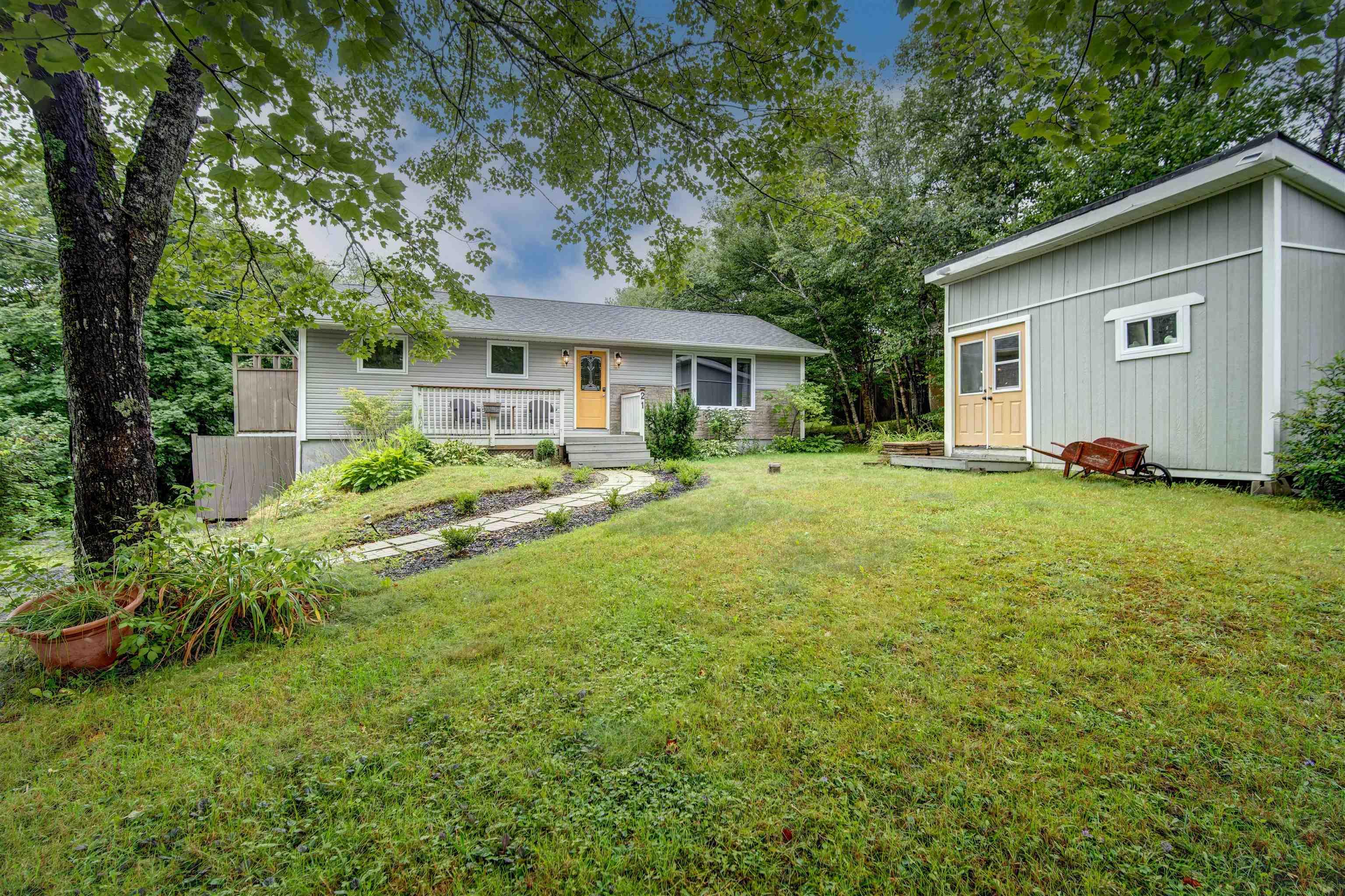 $524,900.00: 21 Cathy Road, Brookside
