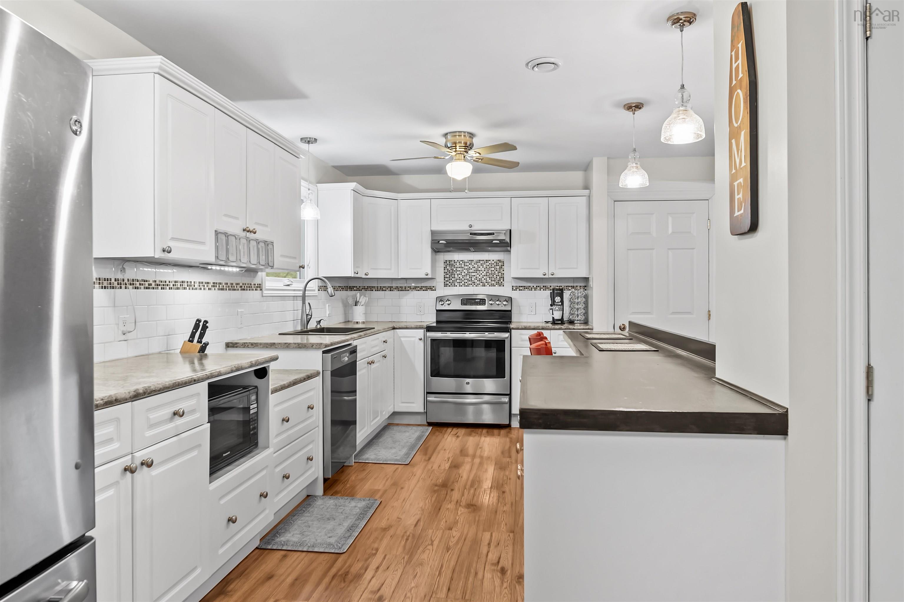 $524,900.00: 21 Cathy Road, Brookside