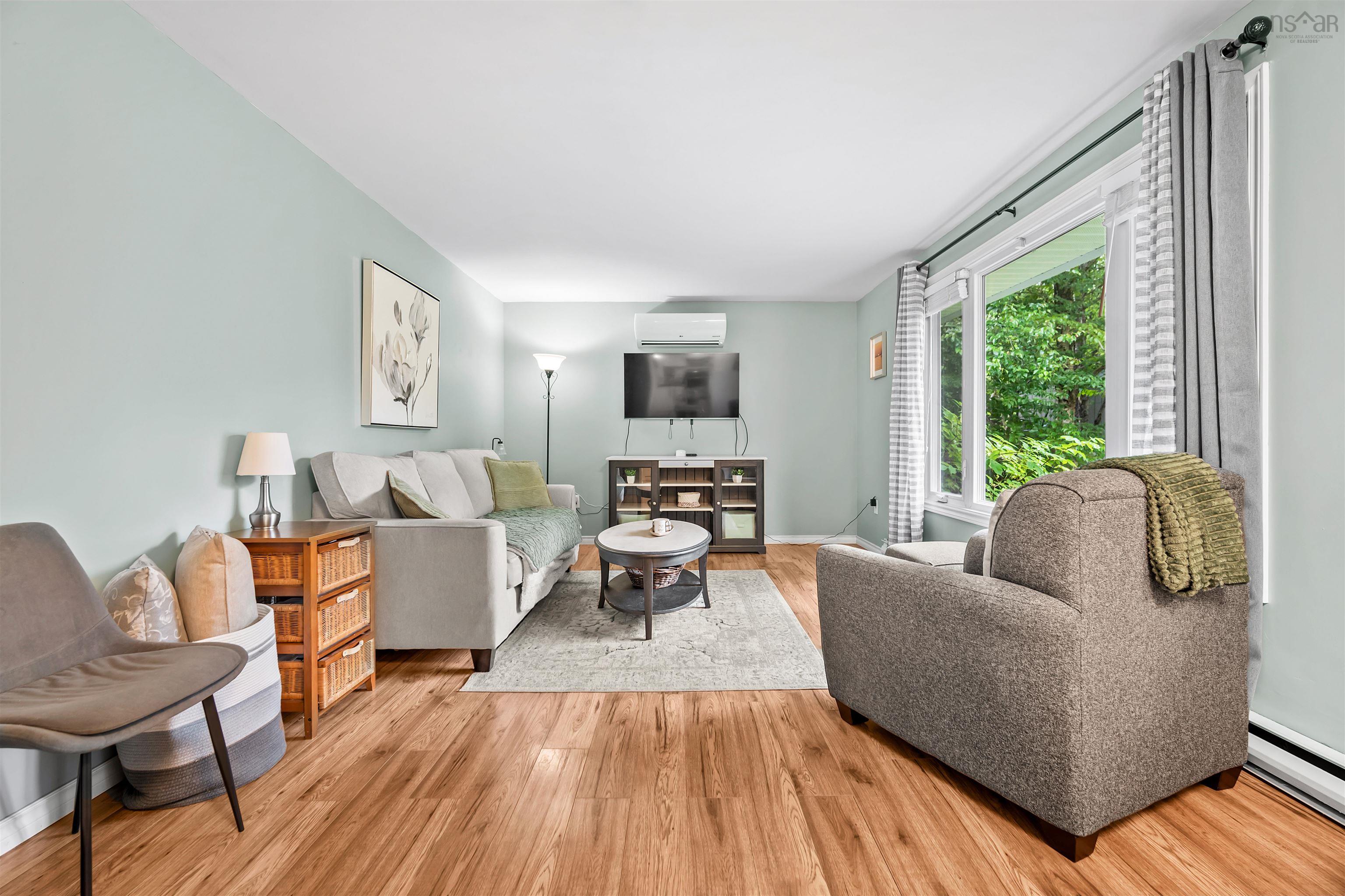 $524,900.00: 21 Cathy Road, Brookside