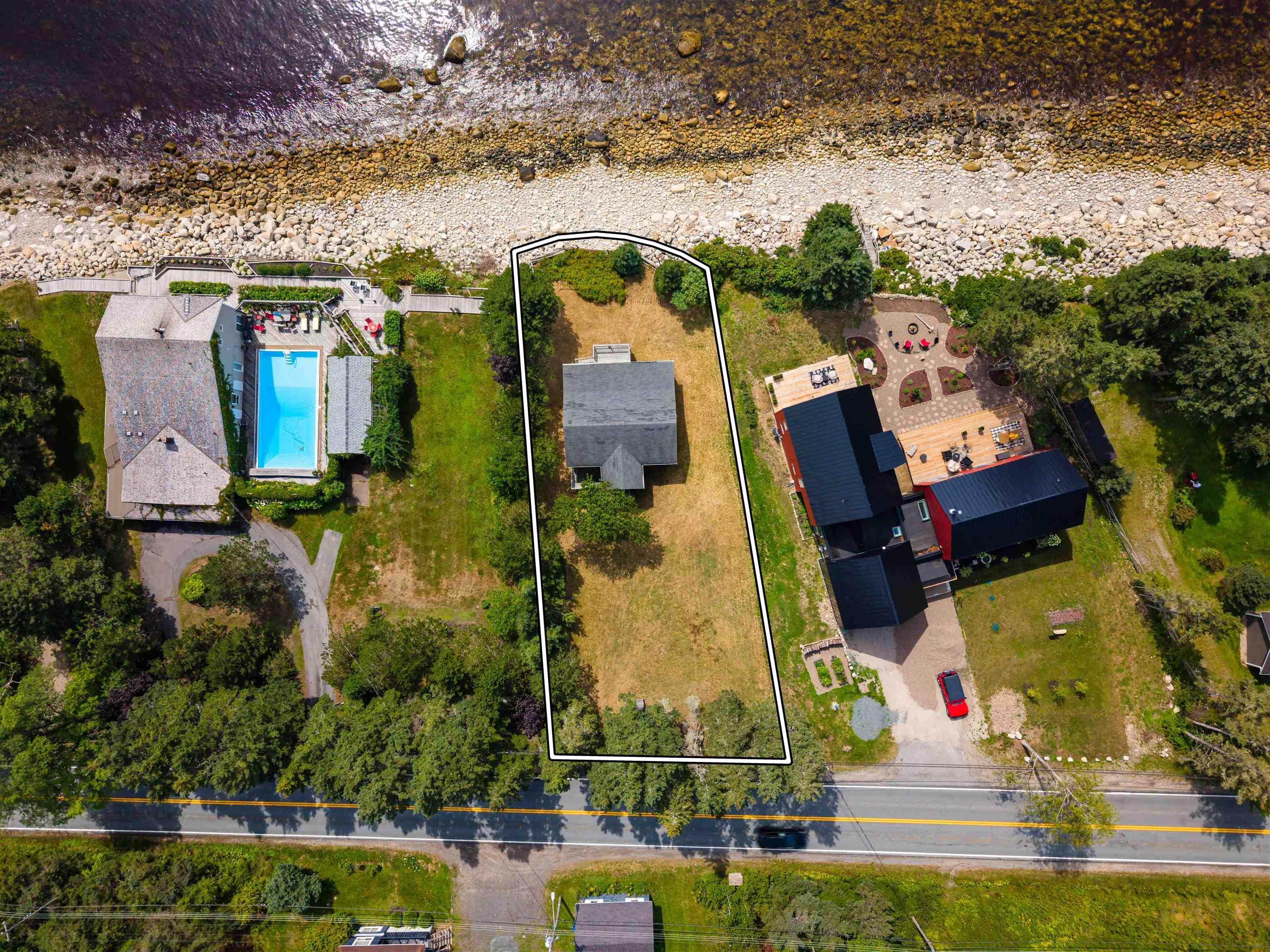 9136 St Margarets Bay Road, Queensland, NS (MLS 202621571)
