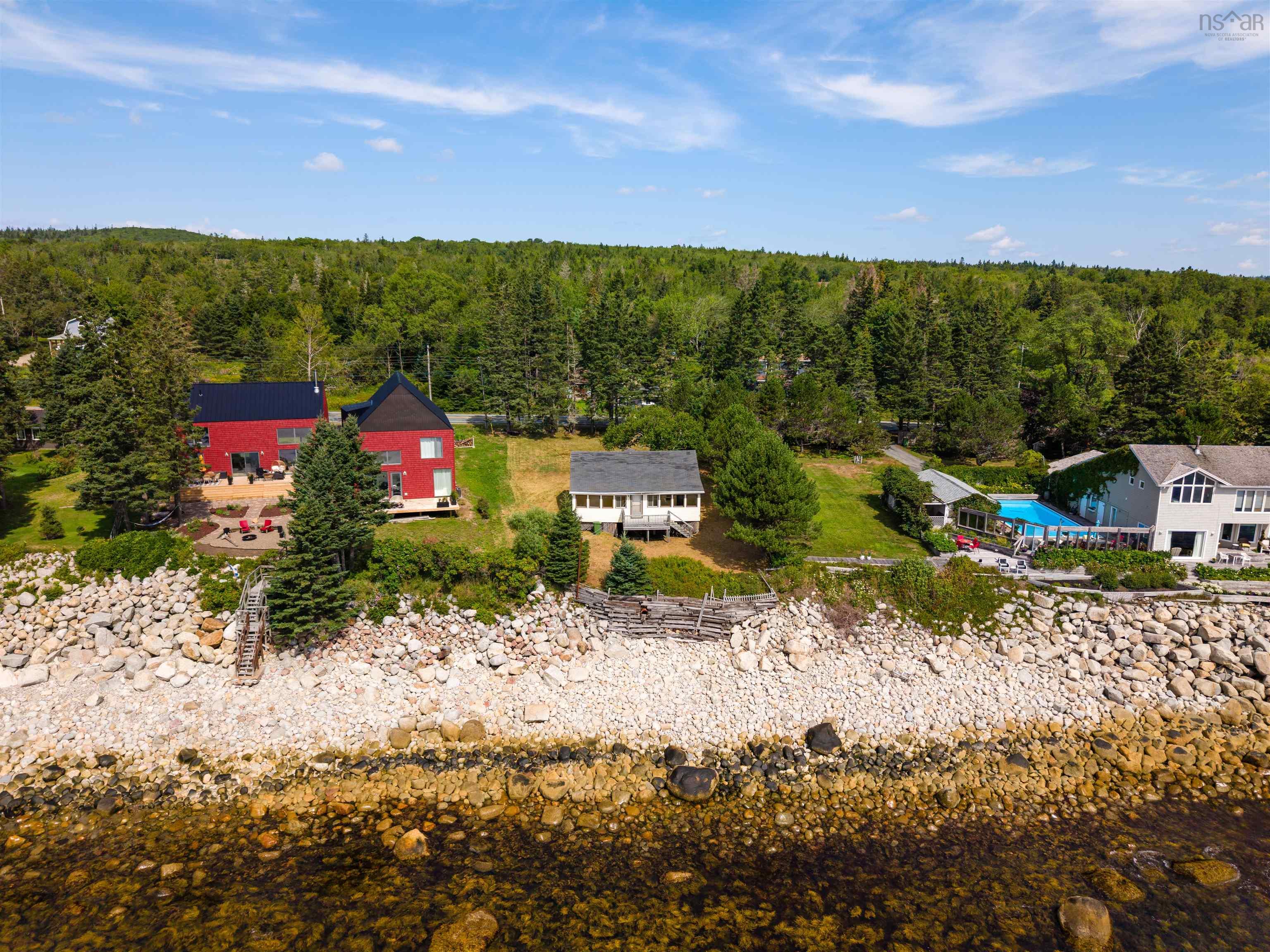 9136 St Margarets Bay Road, Queensland, NS (MLS 202621571)