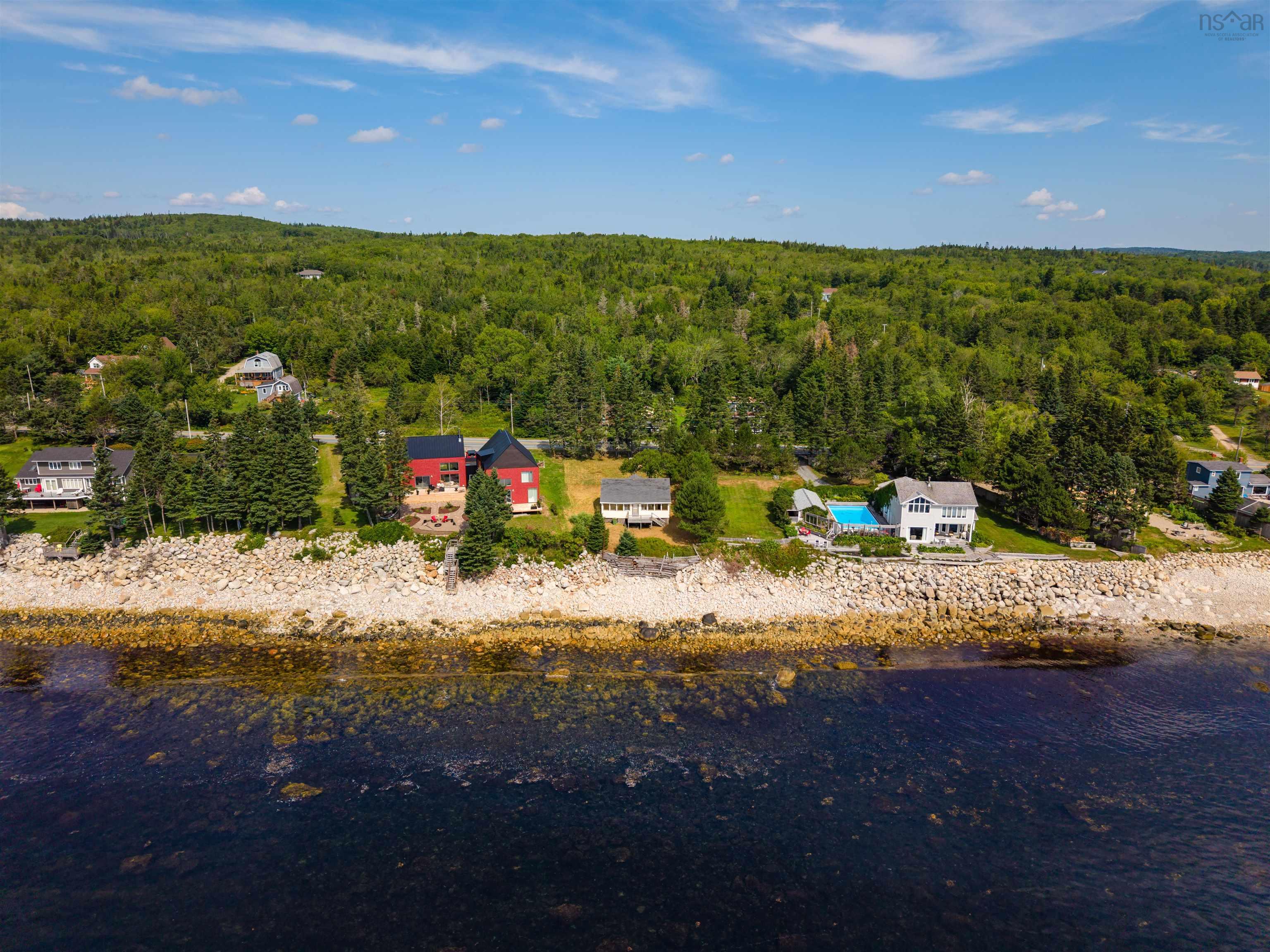 9136 St Margarets Bay Road, Queensland, NS (MLS 202621571)