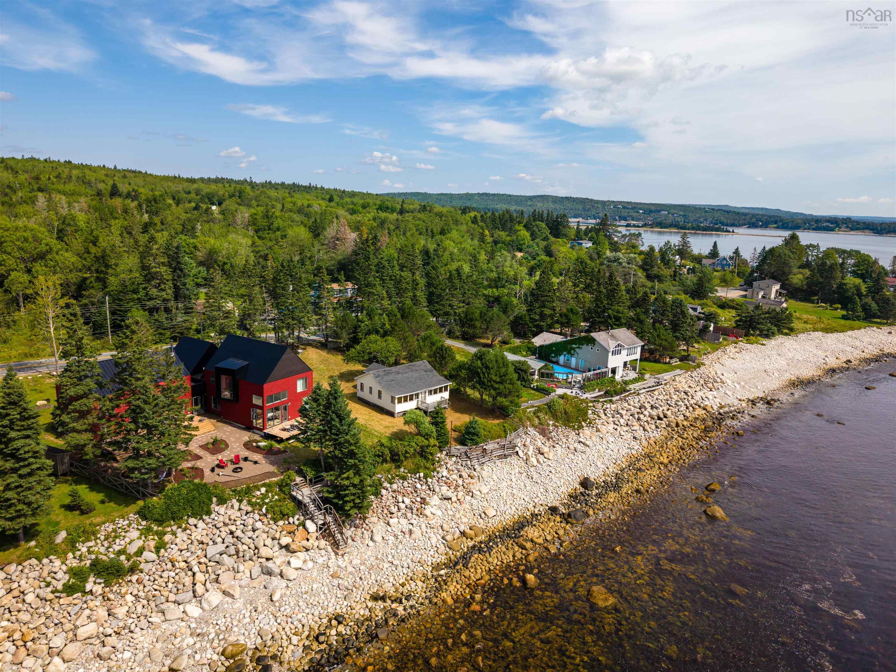 9136 St Margarets Bay Road, Queensland, NS (MLS 202621571)