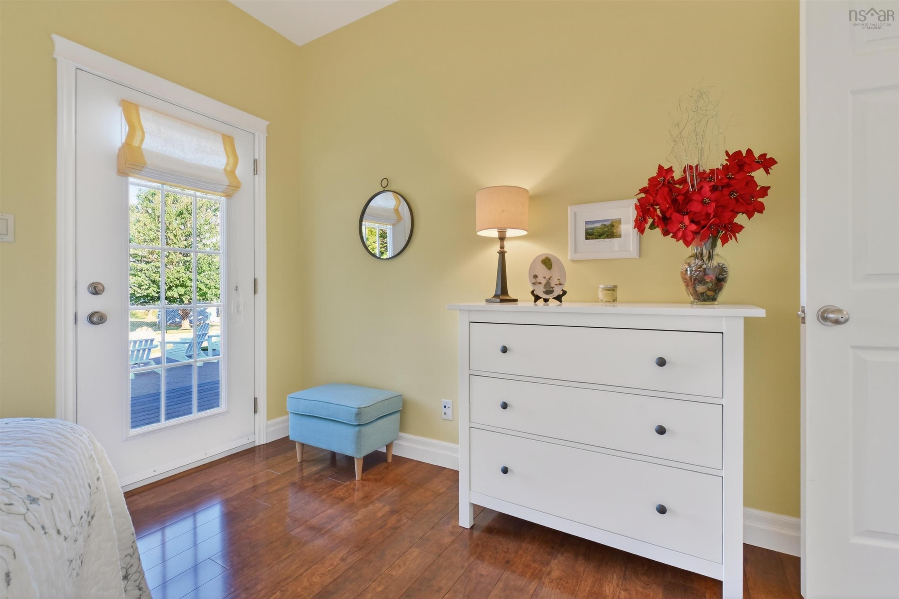 $1,000,000.00: 7914 East Bay Highway, Big Pond Centre