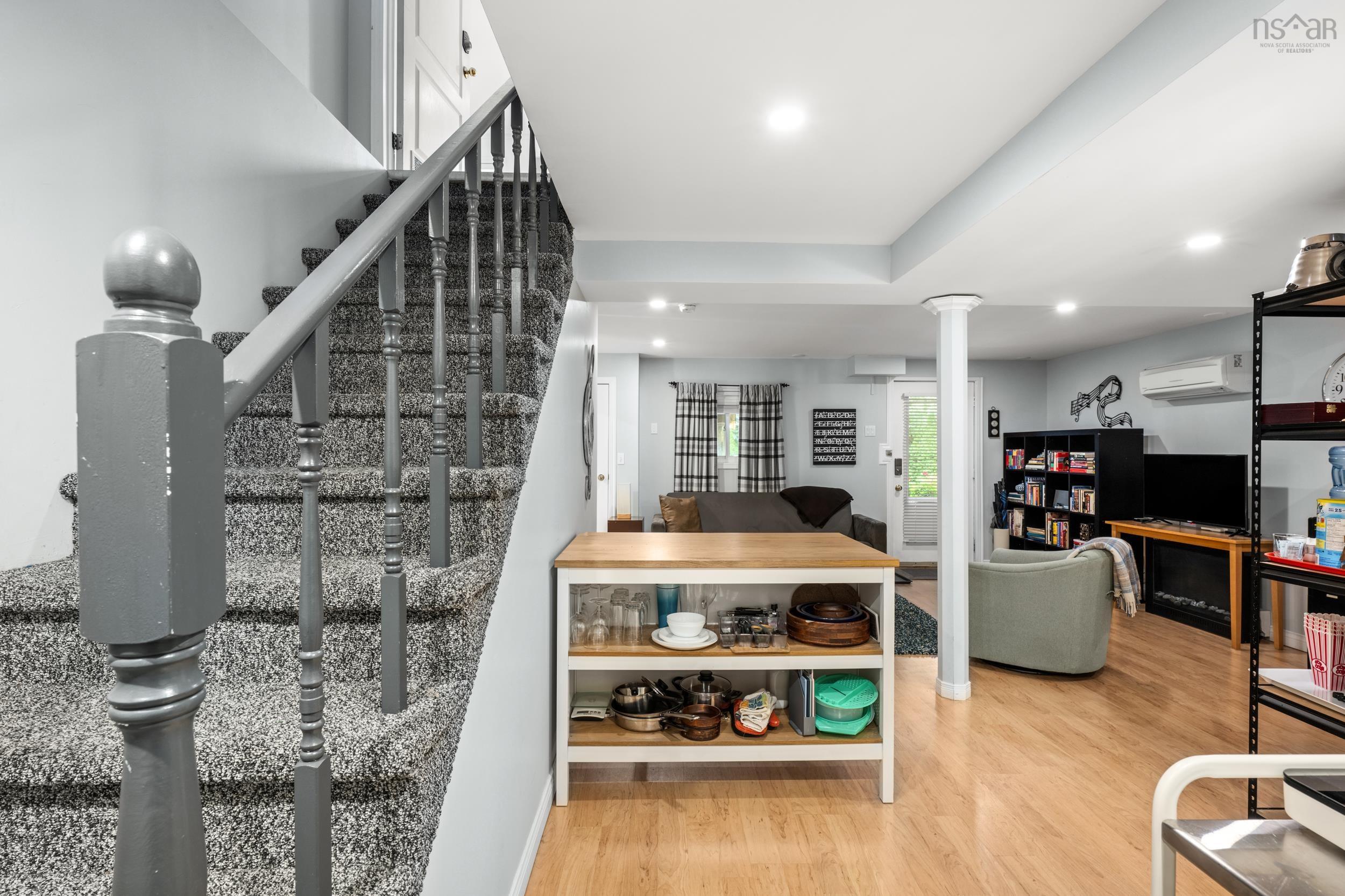 $895,000.00: 74 Golf Links Road, Bedford