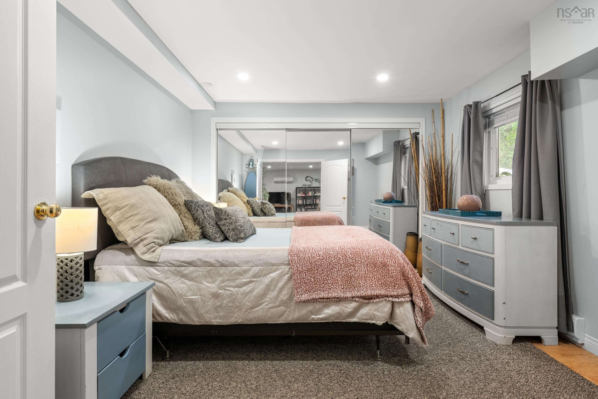 $895,000.00: 74 Golf Links Road, Bedford