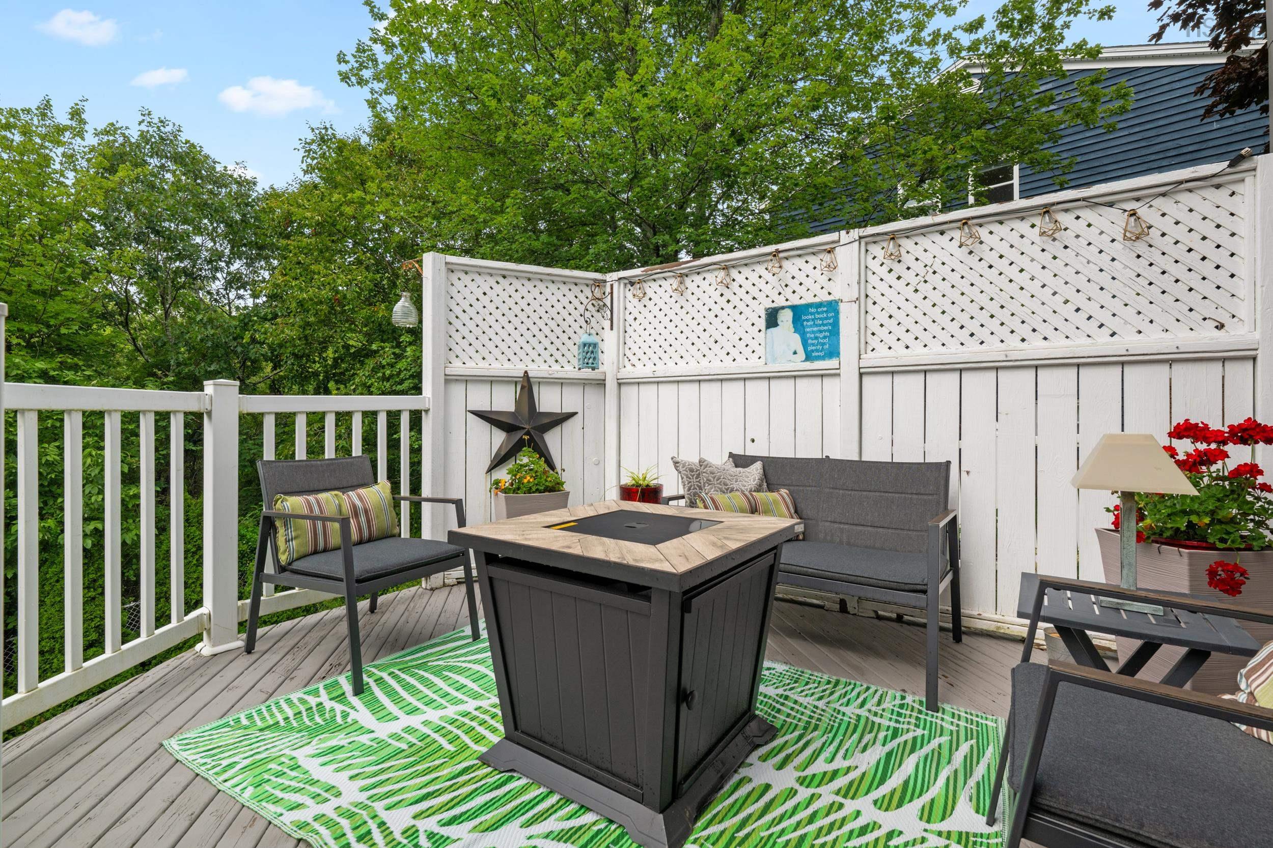 $895,000.00: 74 Golf Links Road, Bedford