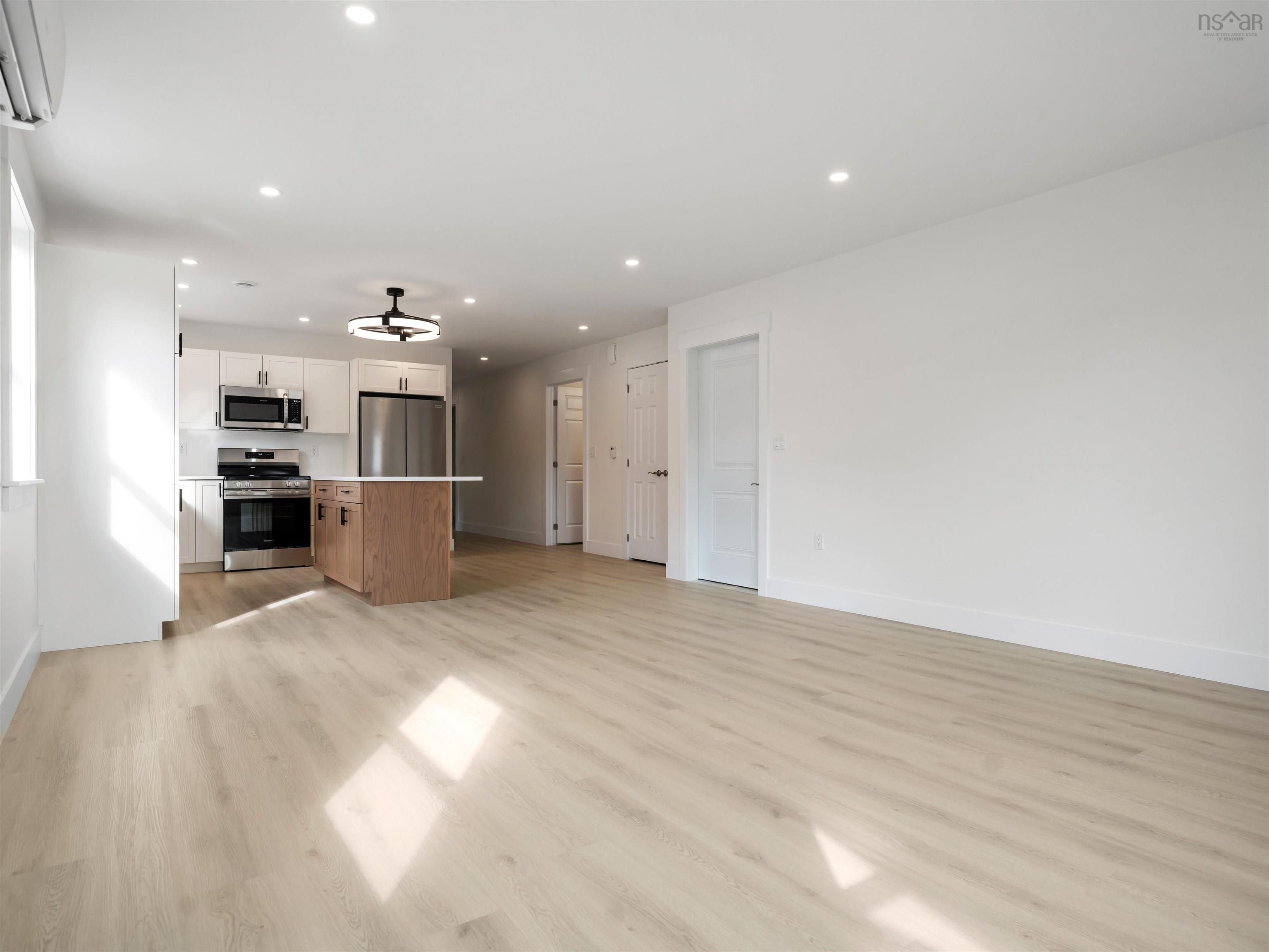 $429,500.00: 15 Sunset Lane, Valley