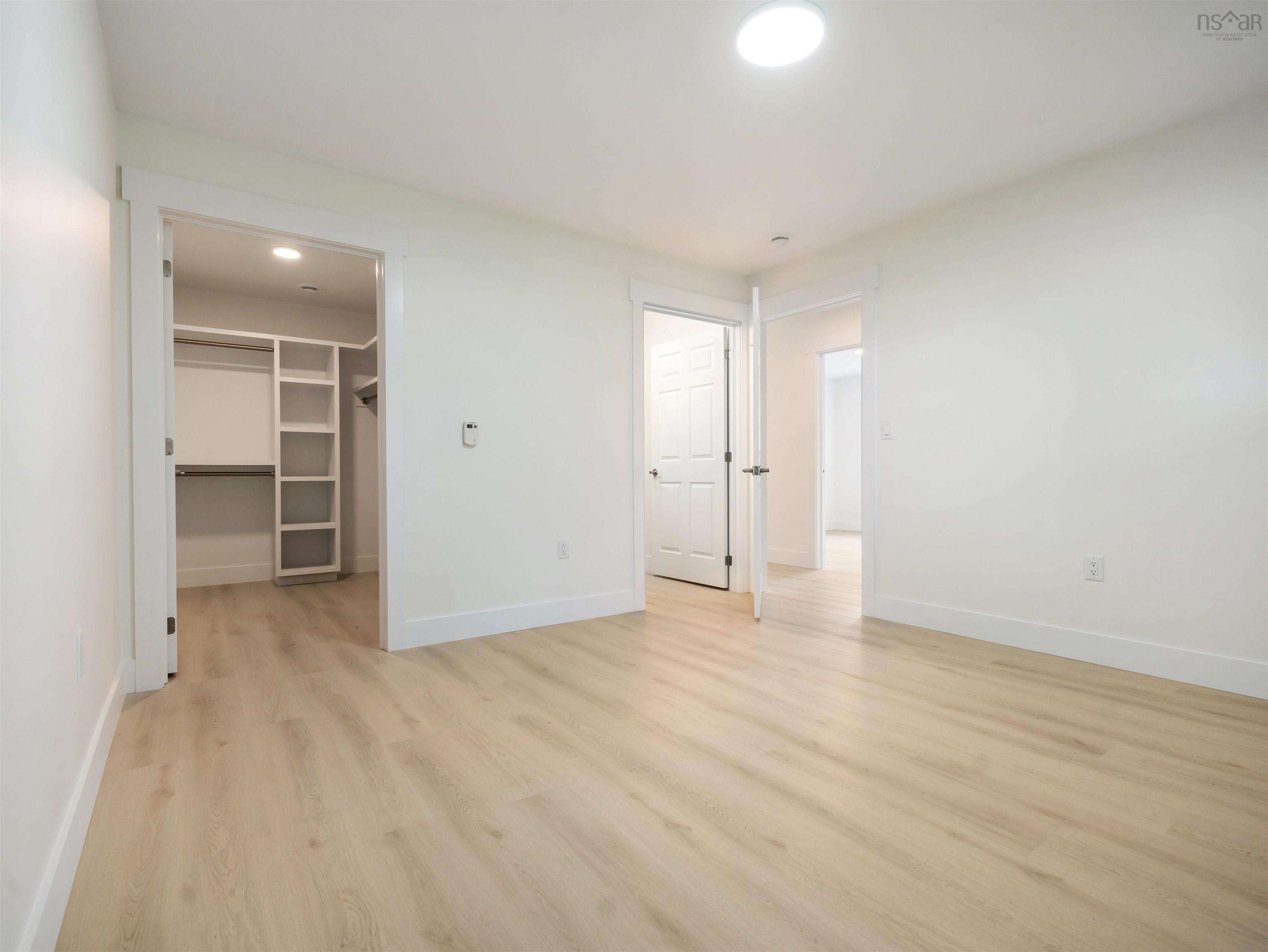 $429,500.00: 15 Sunset Lane, Valley