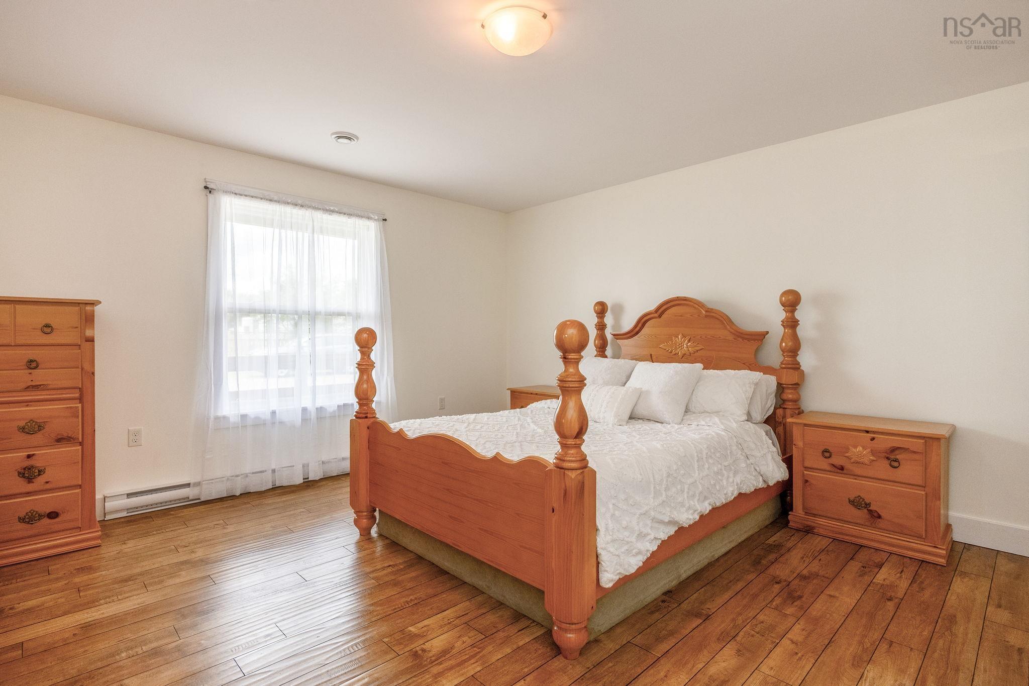 $1,190,000.00: 13743 & 13725 Highway 1, Wilmot