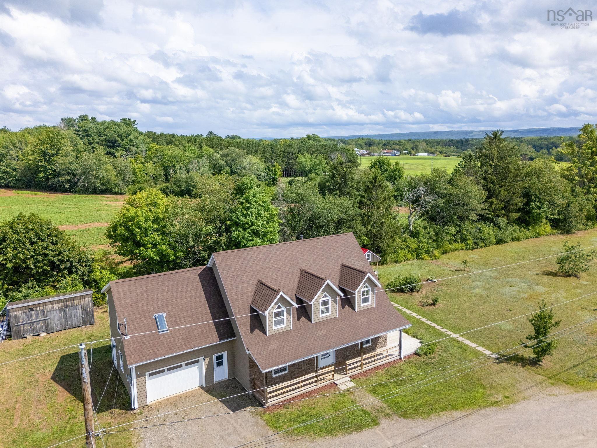 $1,190,000.00: 13743 & 13725 Highway 1, Wilmot
