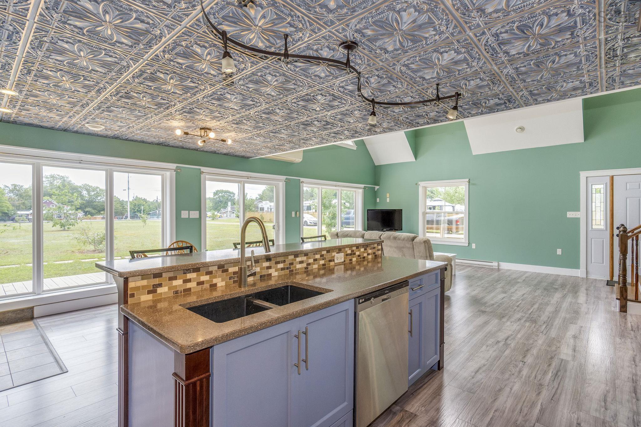 $1,190,000.00: 13743 & 13725 Highway 1, Wilmot