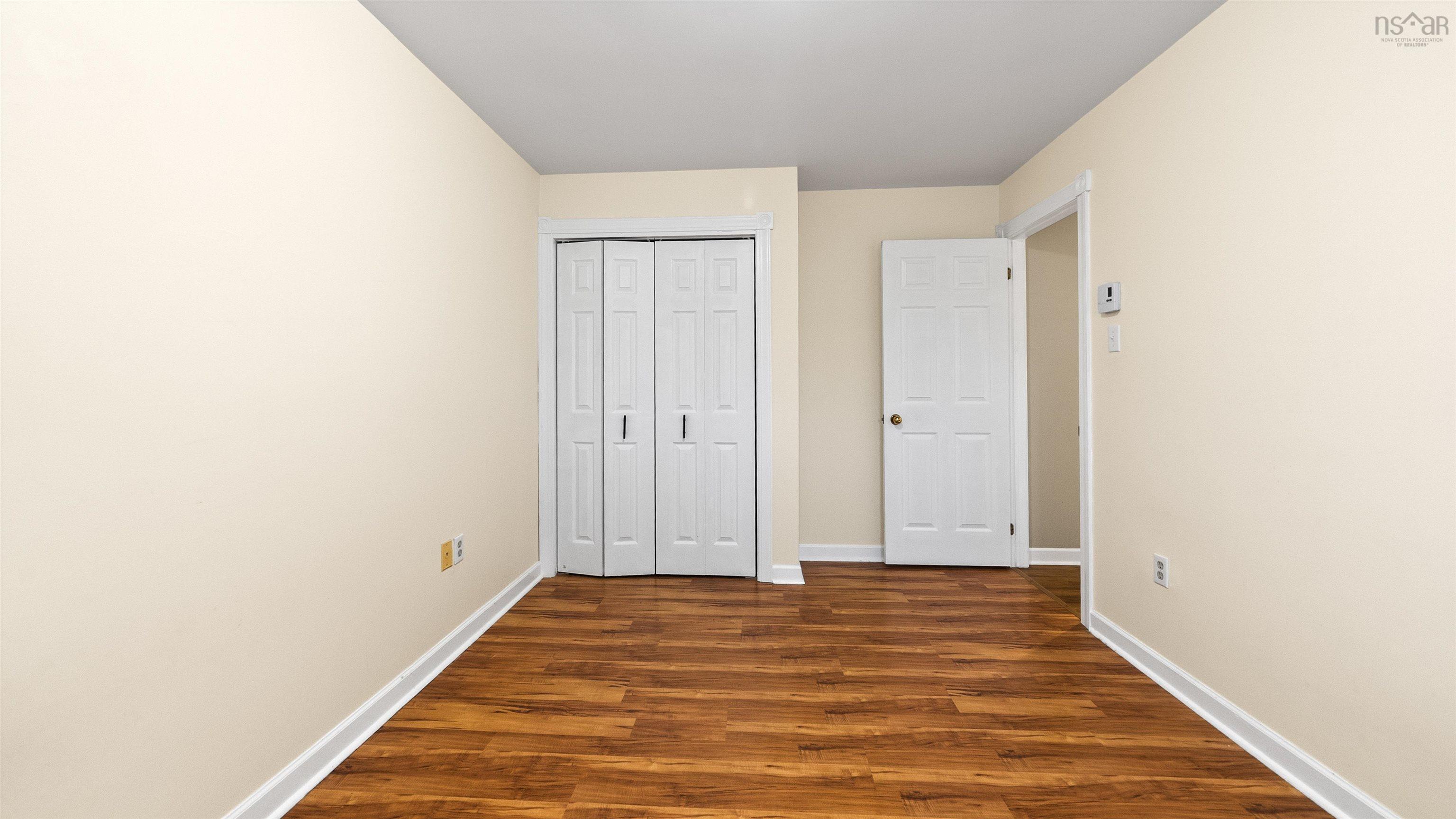 $515,000.00: 193 Greenwood Avenue, Timberlea