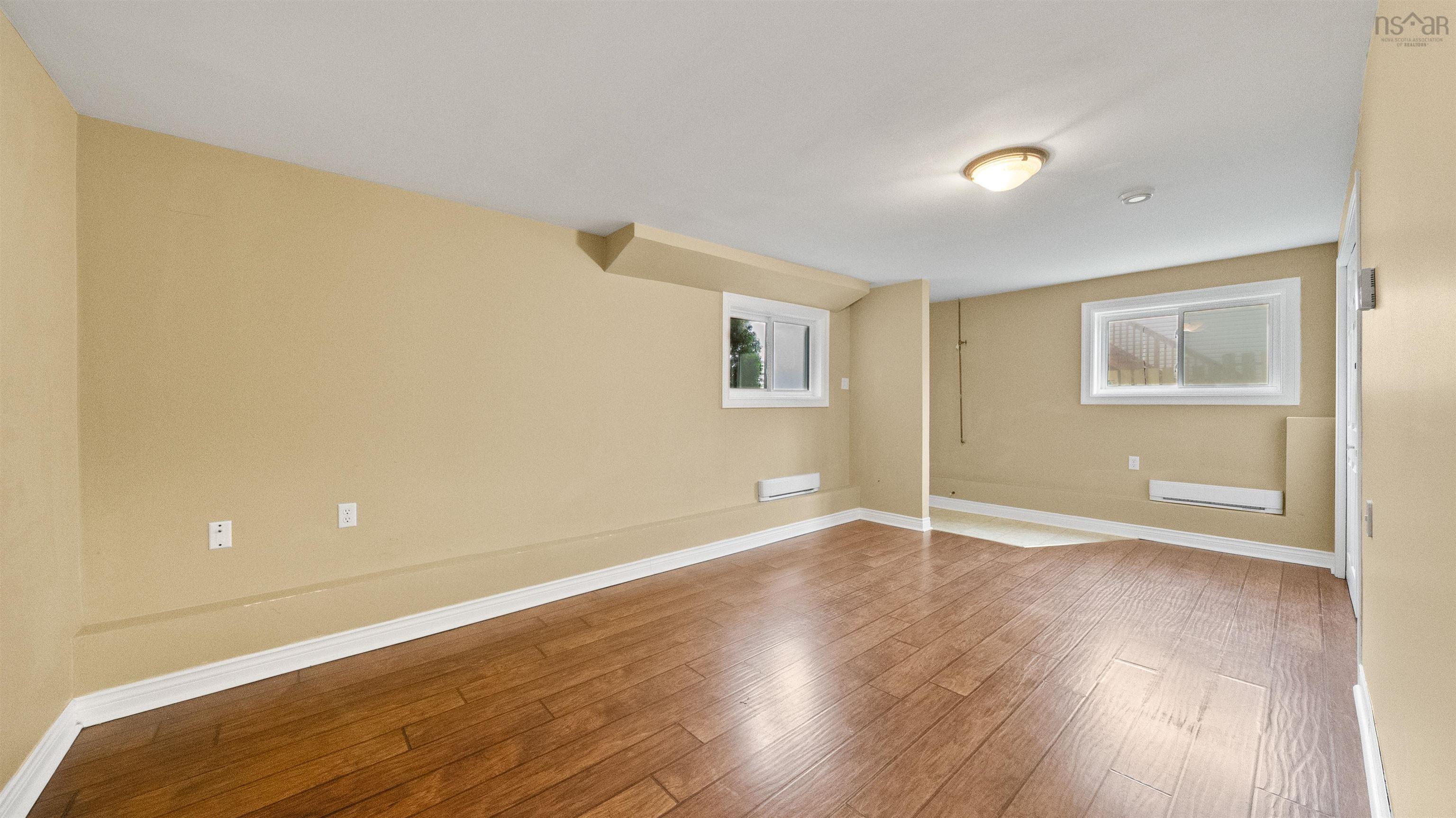 $515,000.00: 193 Greenwood Avenue, Timberlea
