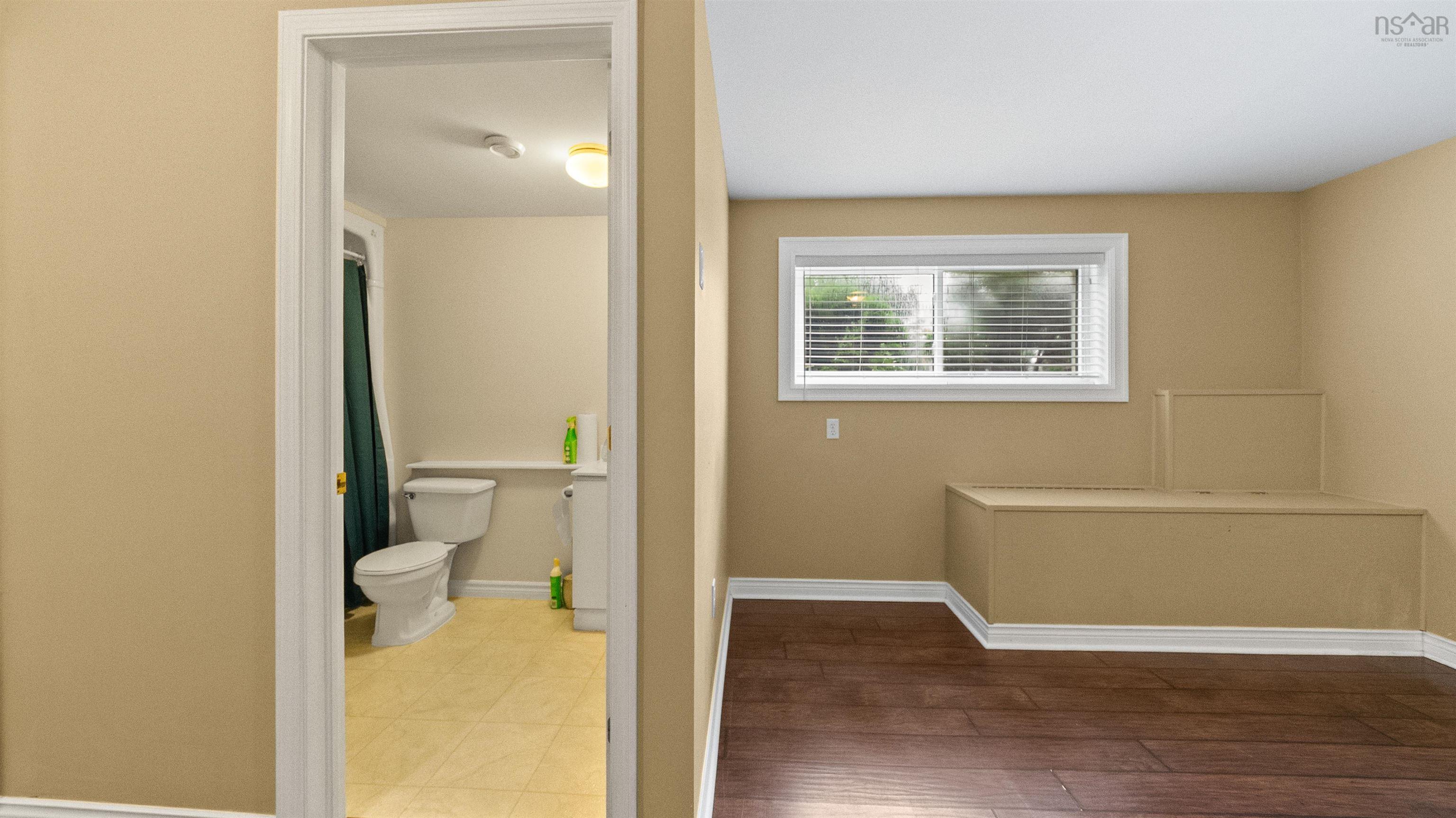 $515,000.00: 193 Greenwood Avenue, Timberlea