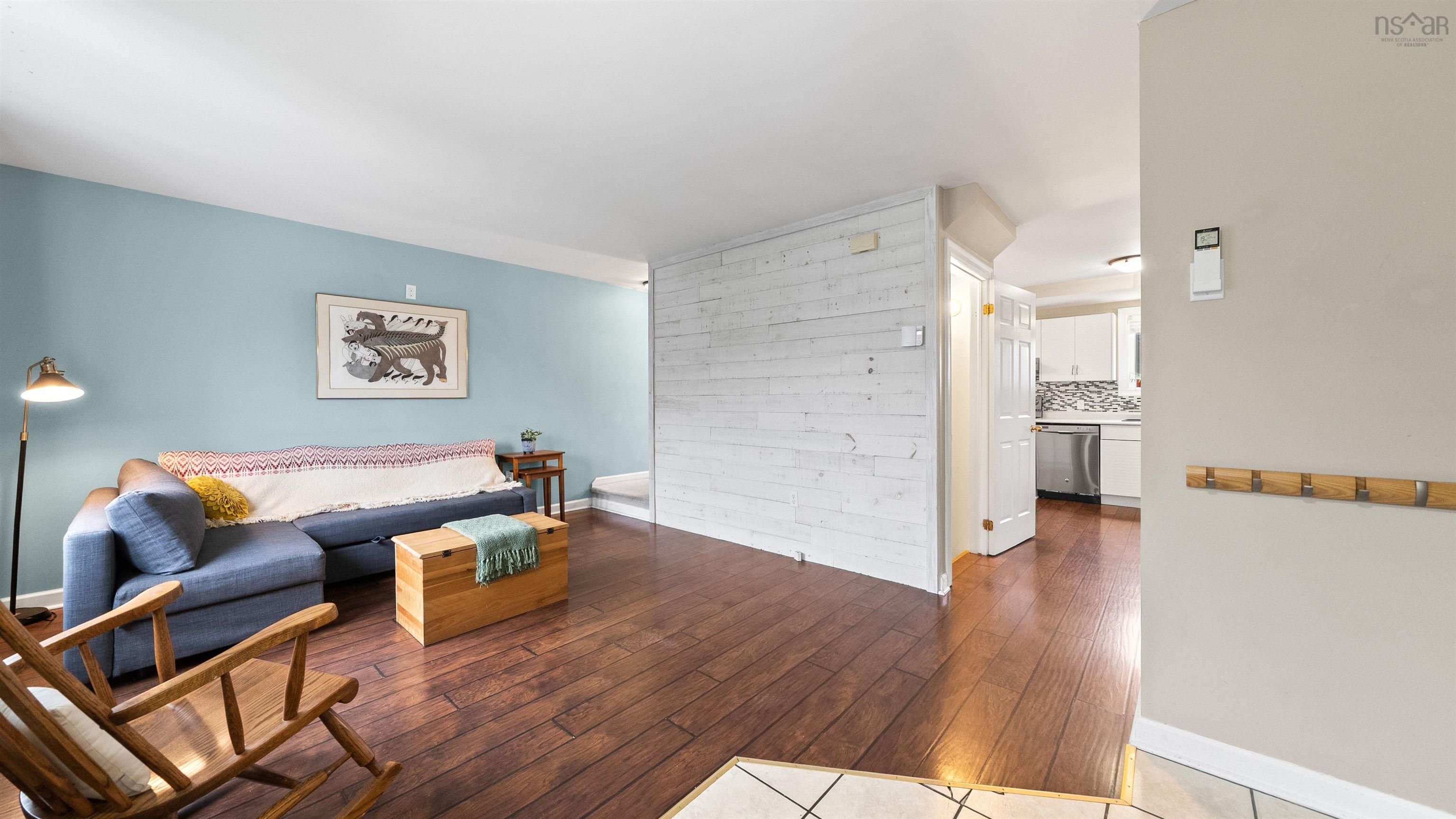 $515,000.00: 193 Greenwood Avenue, Timberlea