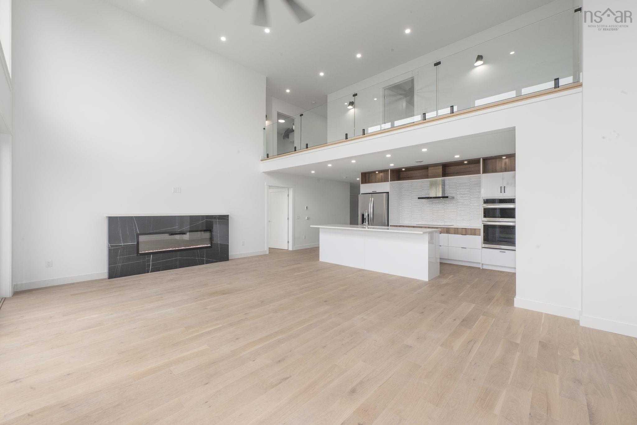 $999,900.00: 271 Provence Way, Brunello Estates