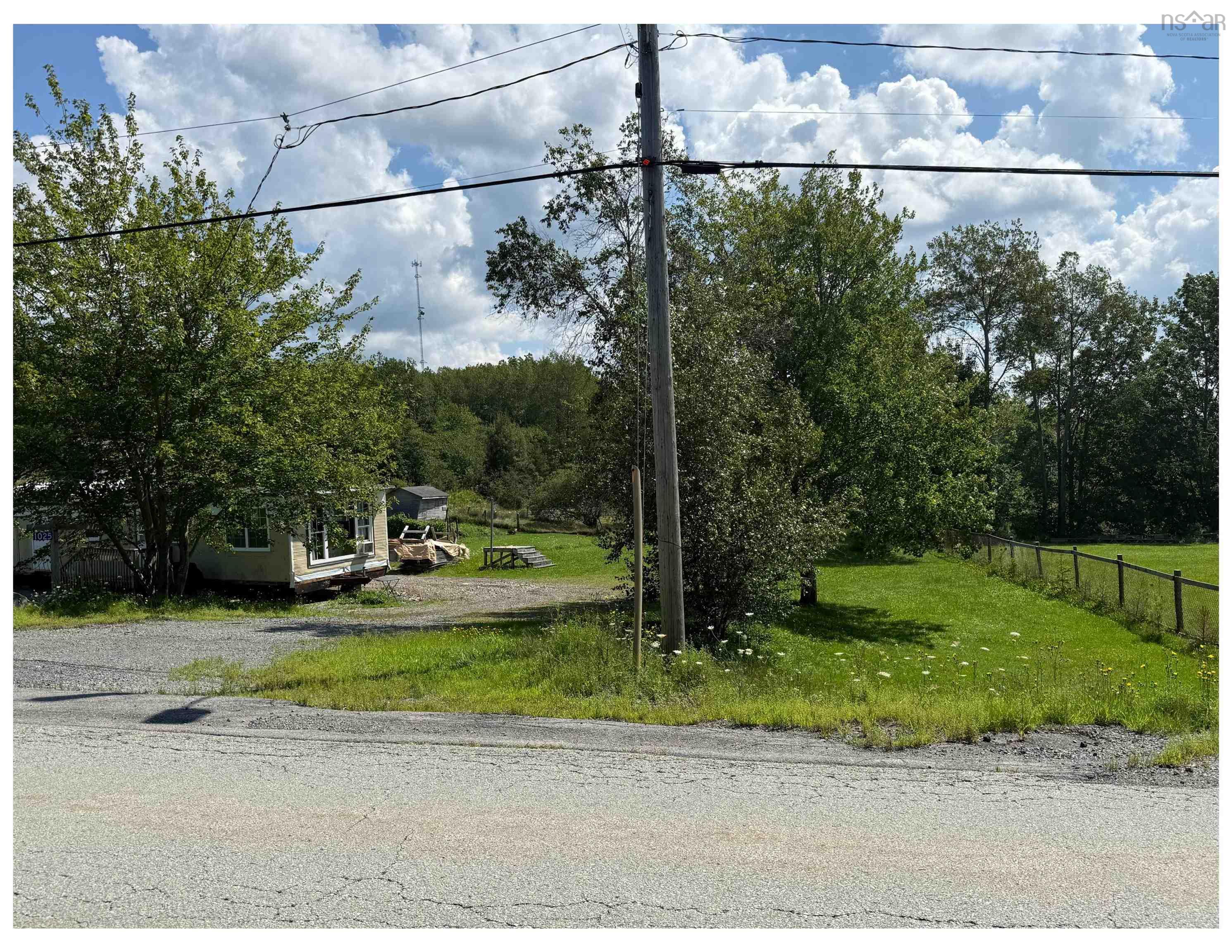 $695,000.00: 1025 East Uniacke Road, East Uniacke