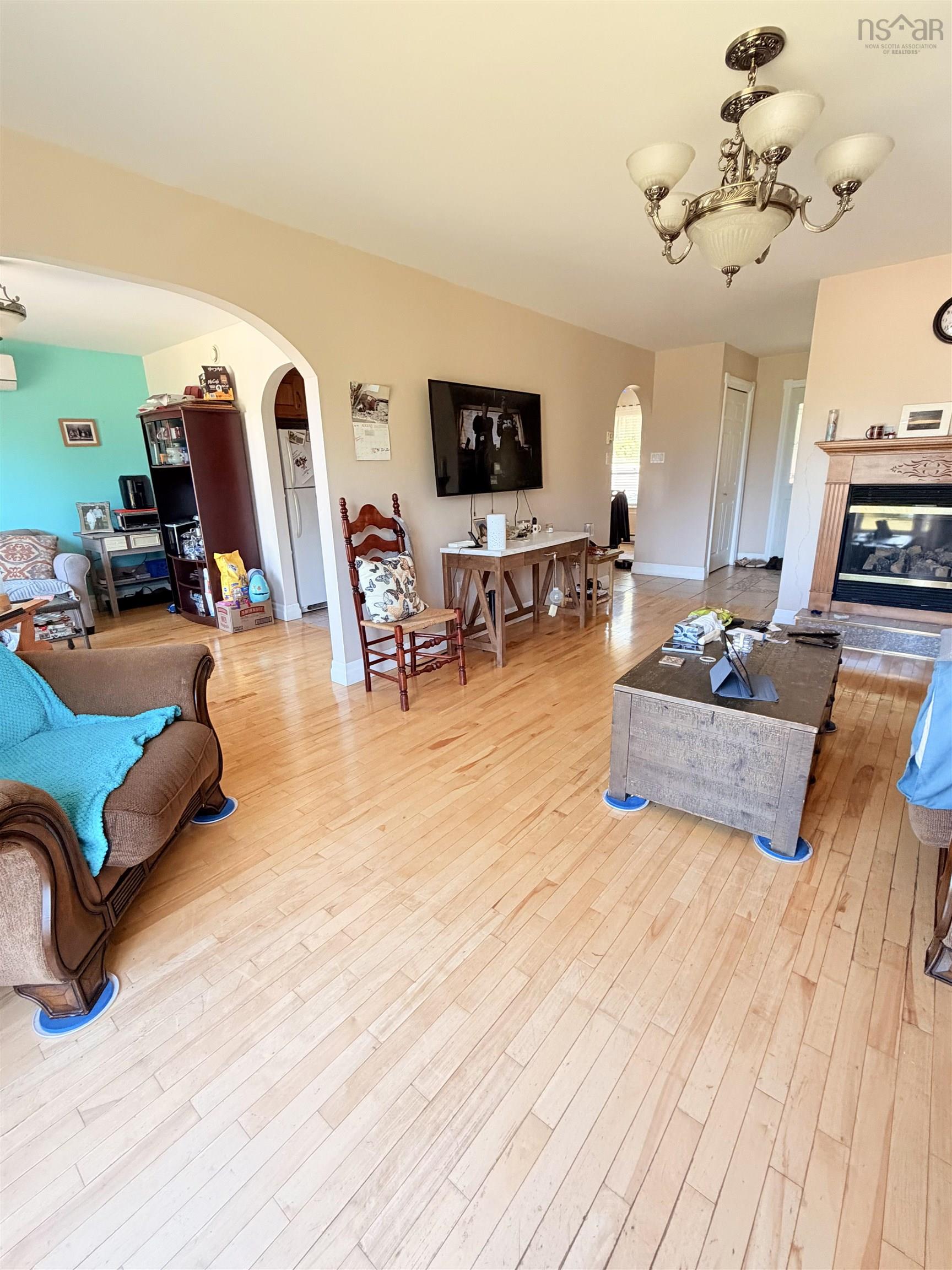 $495,000.00: 395 2941 Highway 395, East Lake Ainslie