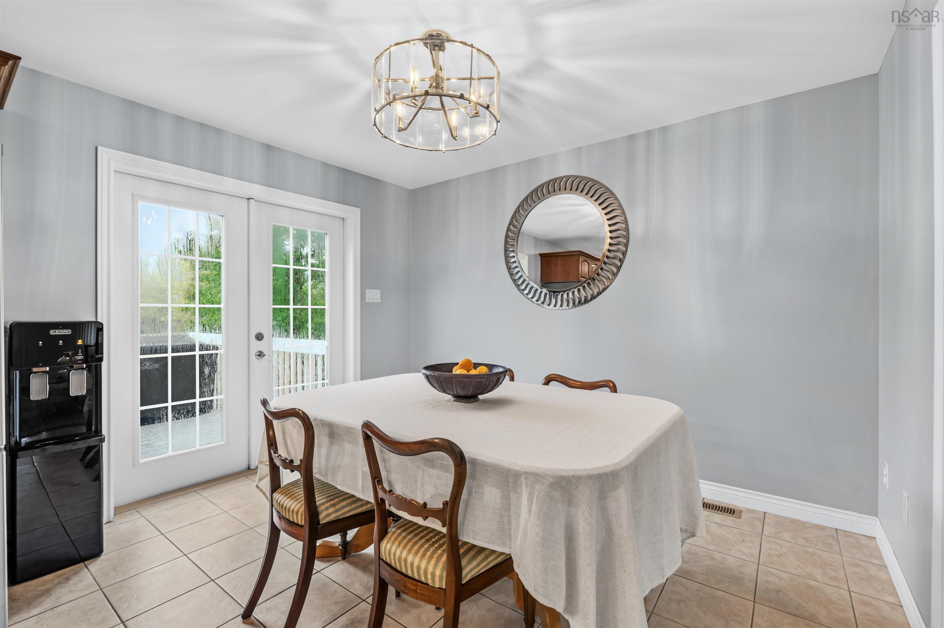 $639,900.00: 271 Newbury Road, Lucasville
