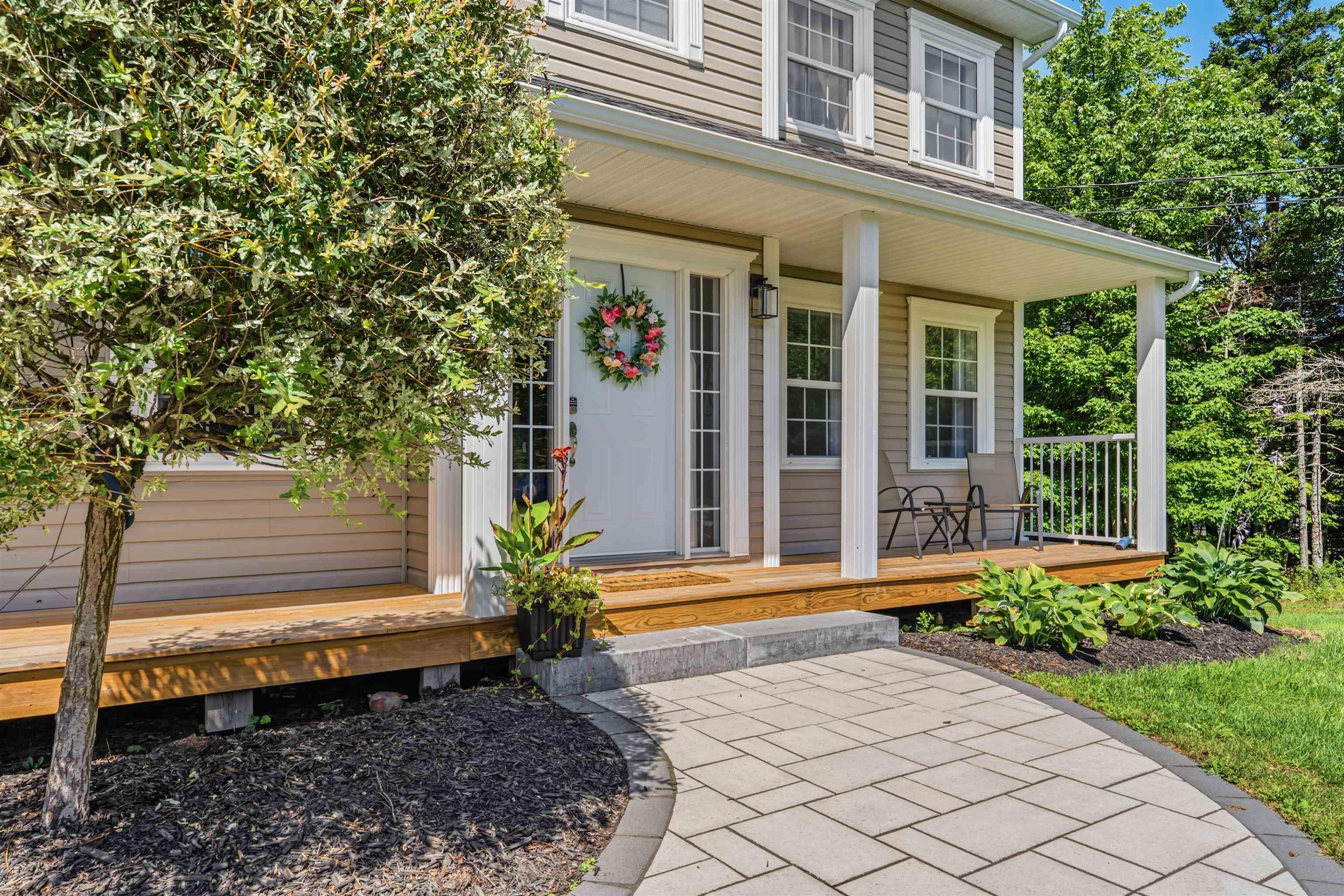 $639,900.00: 271 Newbury Road, Lucasville