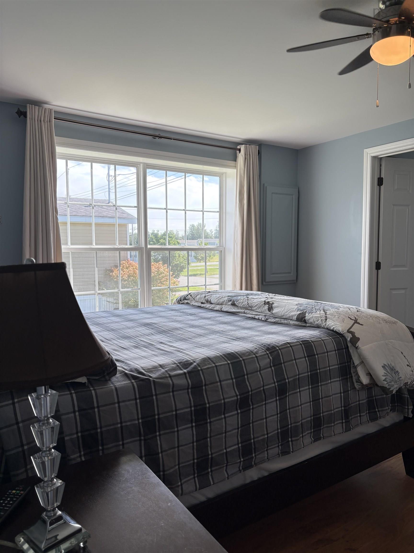 $224,900.00: 24 South Hill Drive, West River