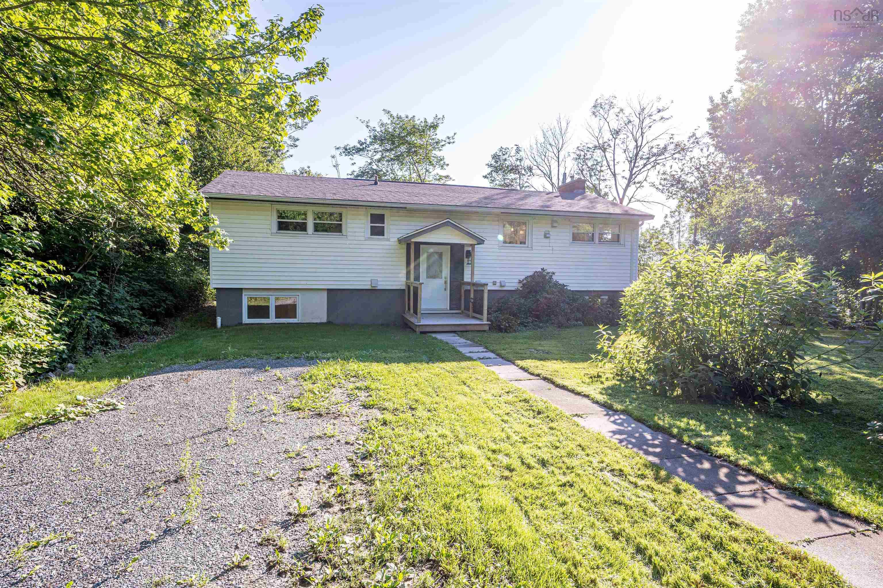 3 Admiral Street, Dartmouth, NS (MLS 202621635)