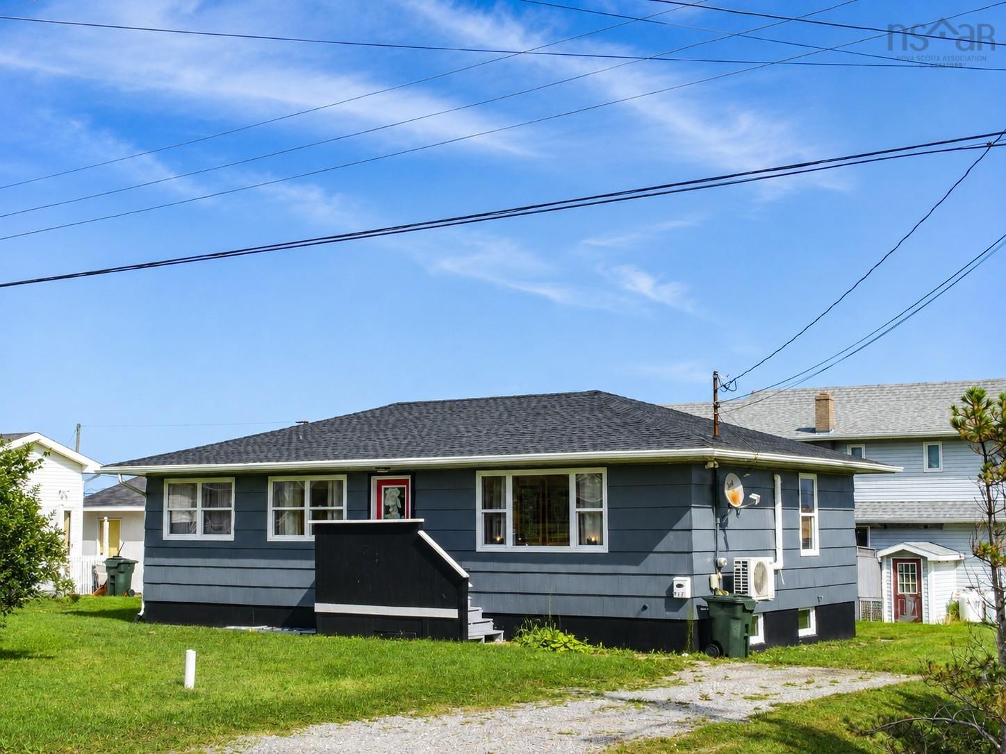 $169,900.00: 218 Waterview Street, New Waterford