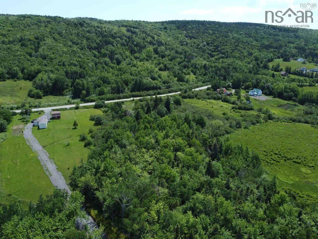 $400,000.00: 2012-41 West Bay Highway, St. Georges Channel